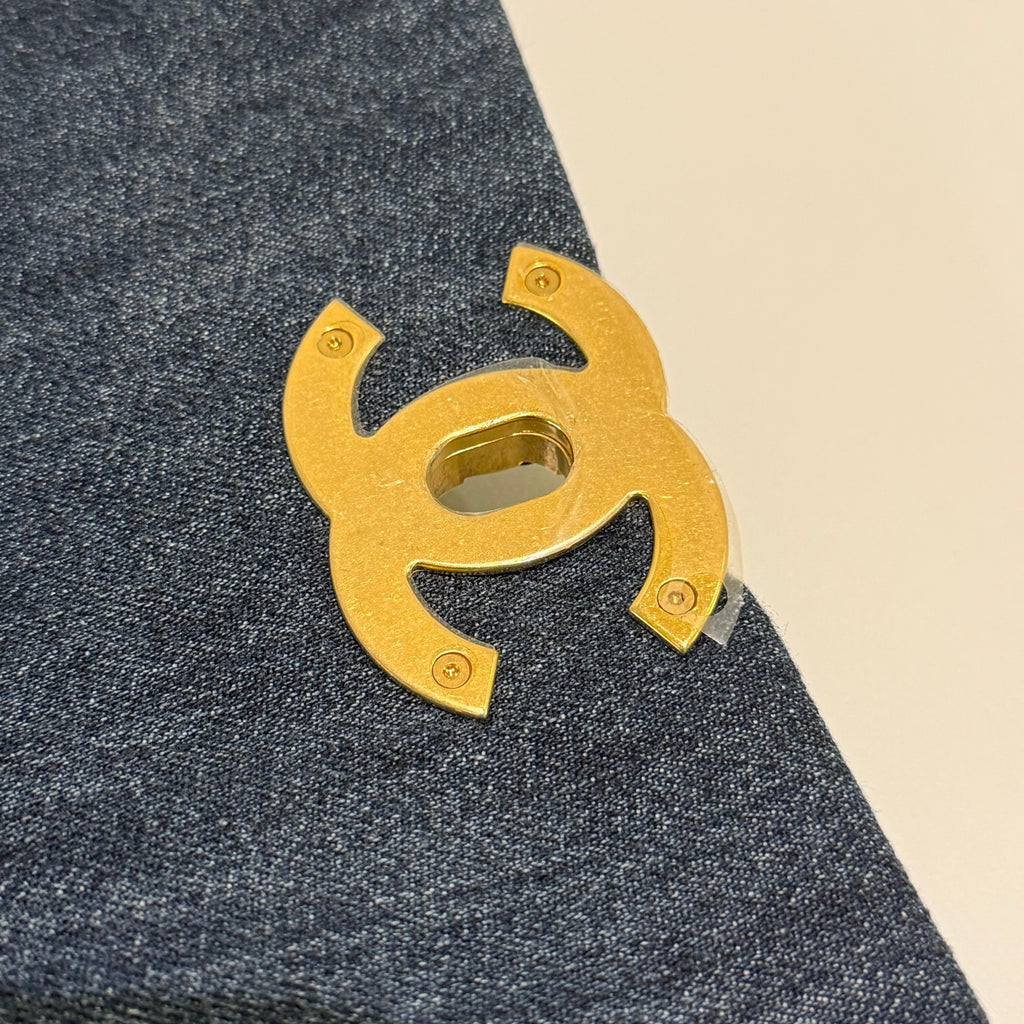 Chanel 23C Denim 19 Bag Medium (Chip Model)
