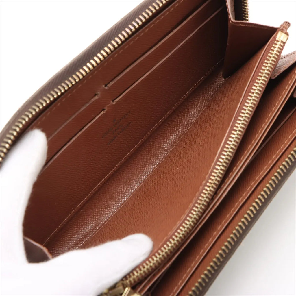Louis Vuitton Monogram Zippy Wallet