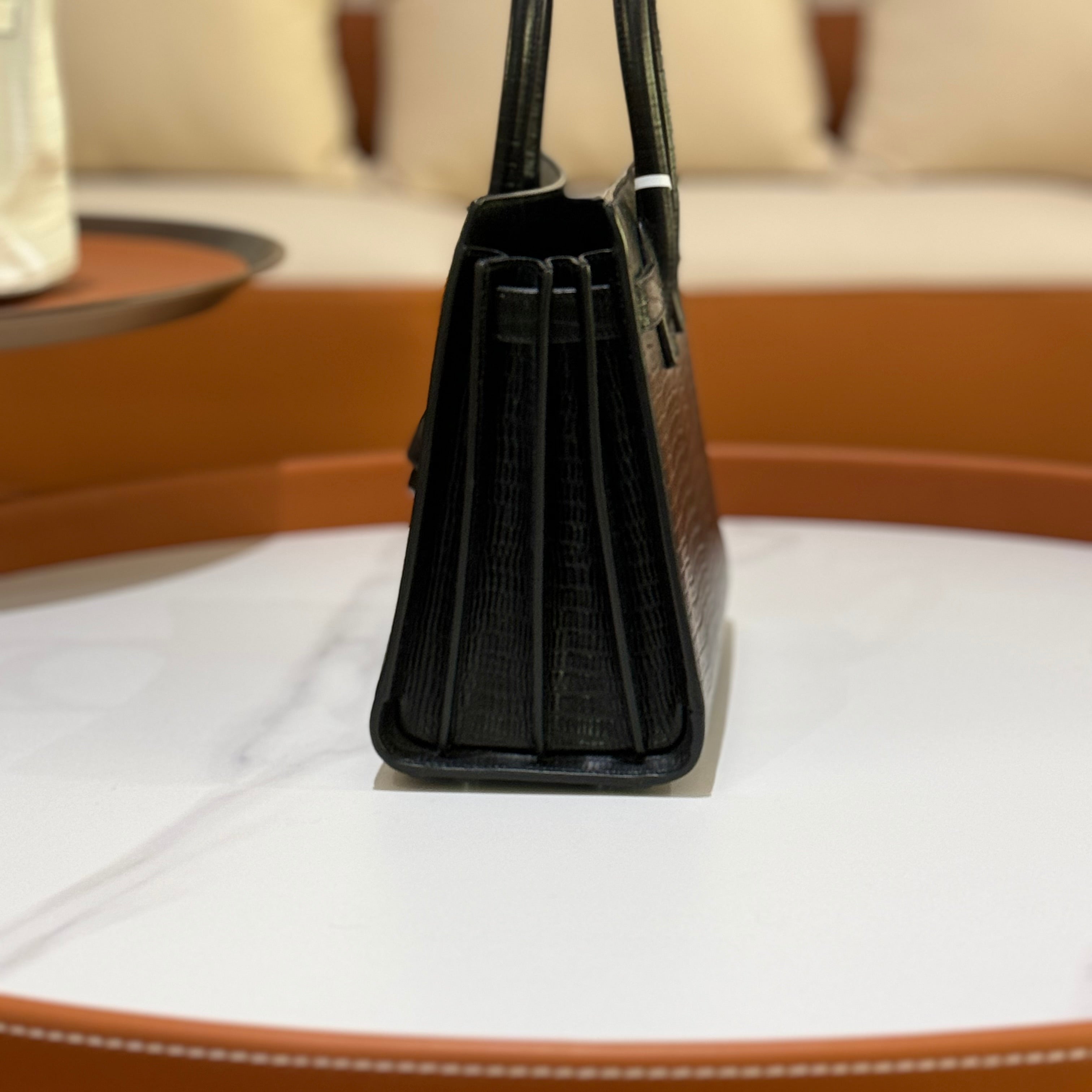 SAINT LAURENT SAC DE JOUR ACCORDION BAG