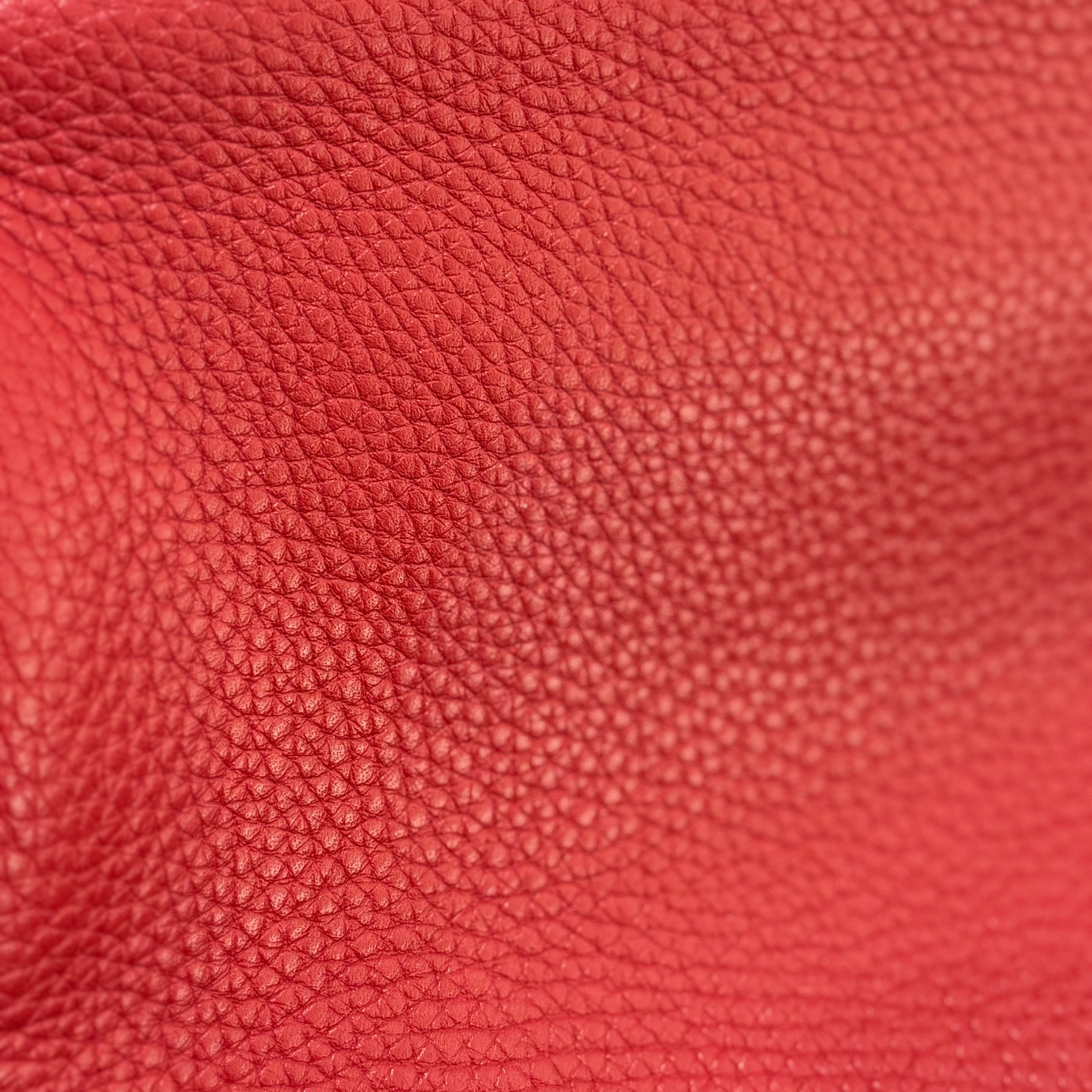 HERMÈS BIRKIN 35 ROUGE CASAQUE WITH GOLD HARDWARE