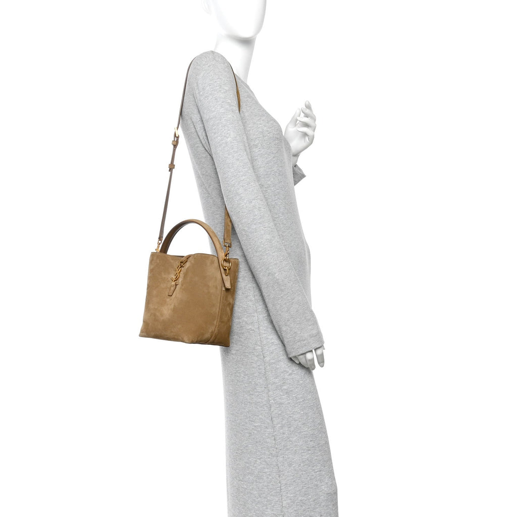 Suede Le 37 Small Bucket Bag Golden Leaf