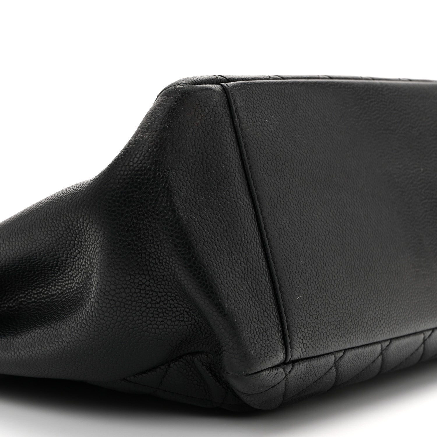 Caviar Quilted Grand Shopping Tote GST Black