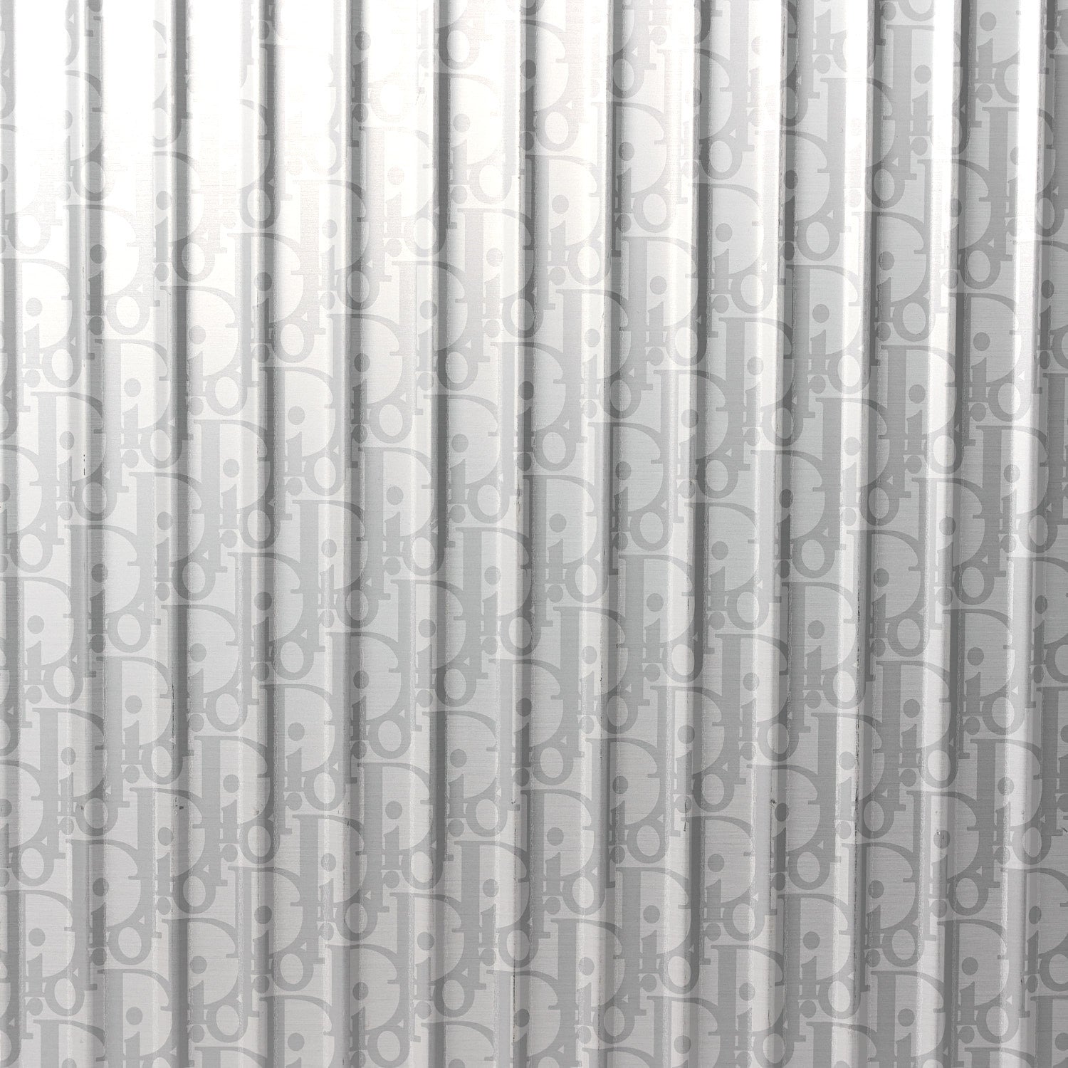 X RIMOWA Aluminum Gradient Cabin Luggage Silver