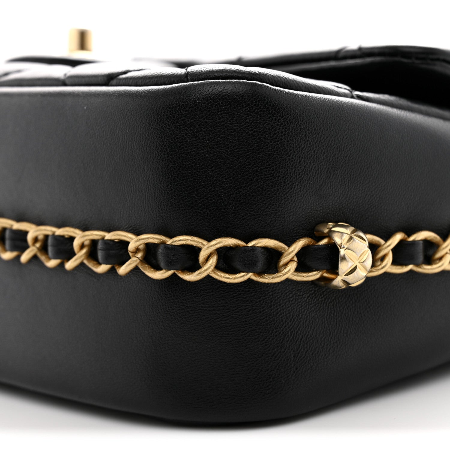 Lambskin Quilted CC Medium Dynasty Flap Black
