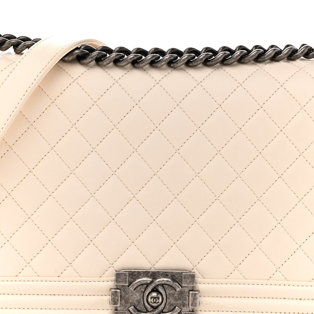 Calfskin Quilted New Medium Boy Flap White