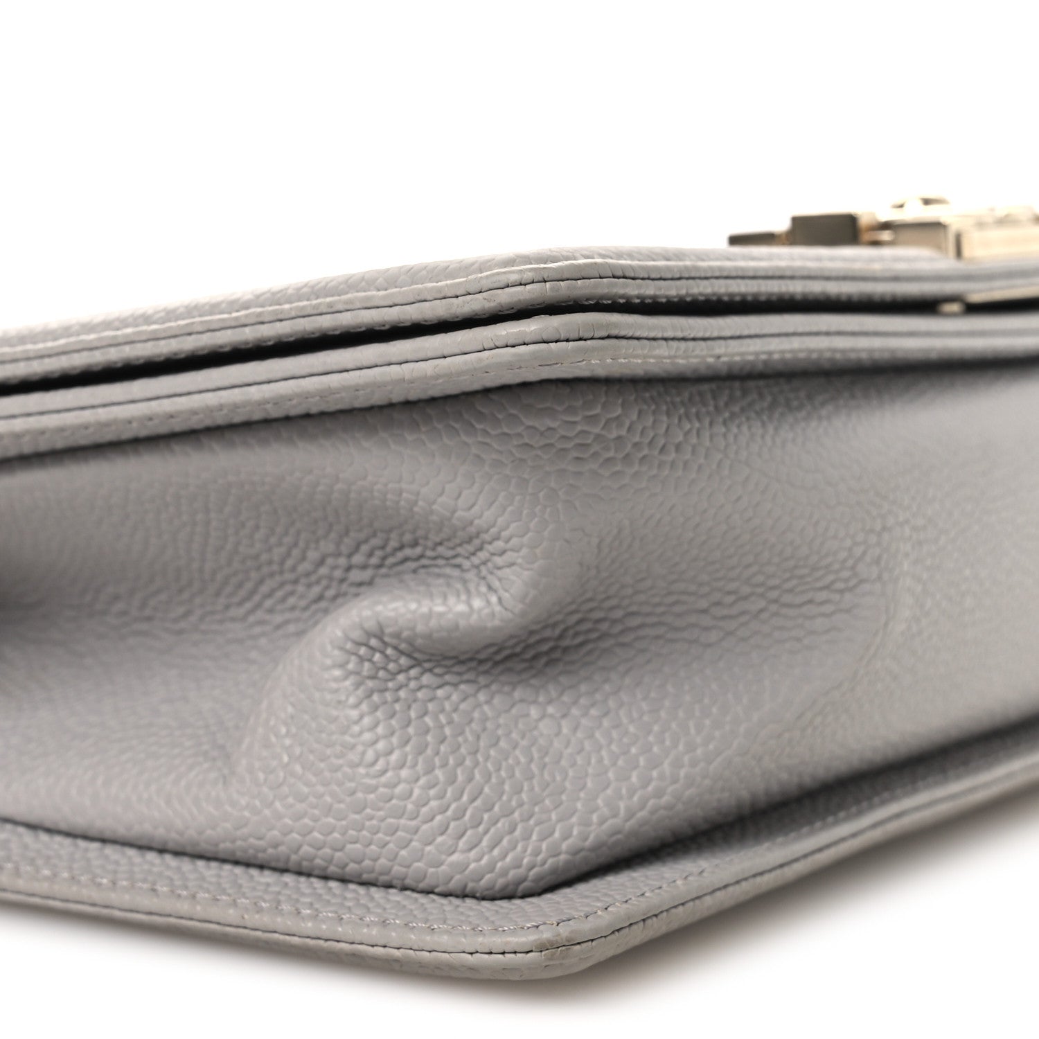 Caviar Quilted Medium Boy Flap Grey