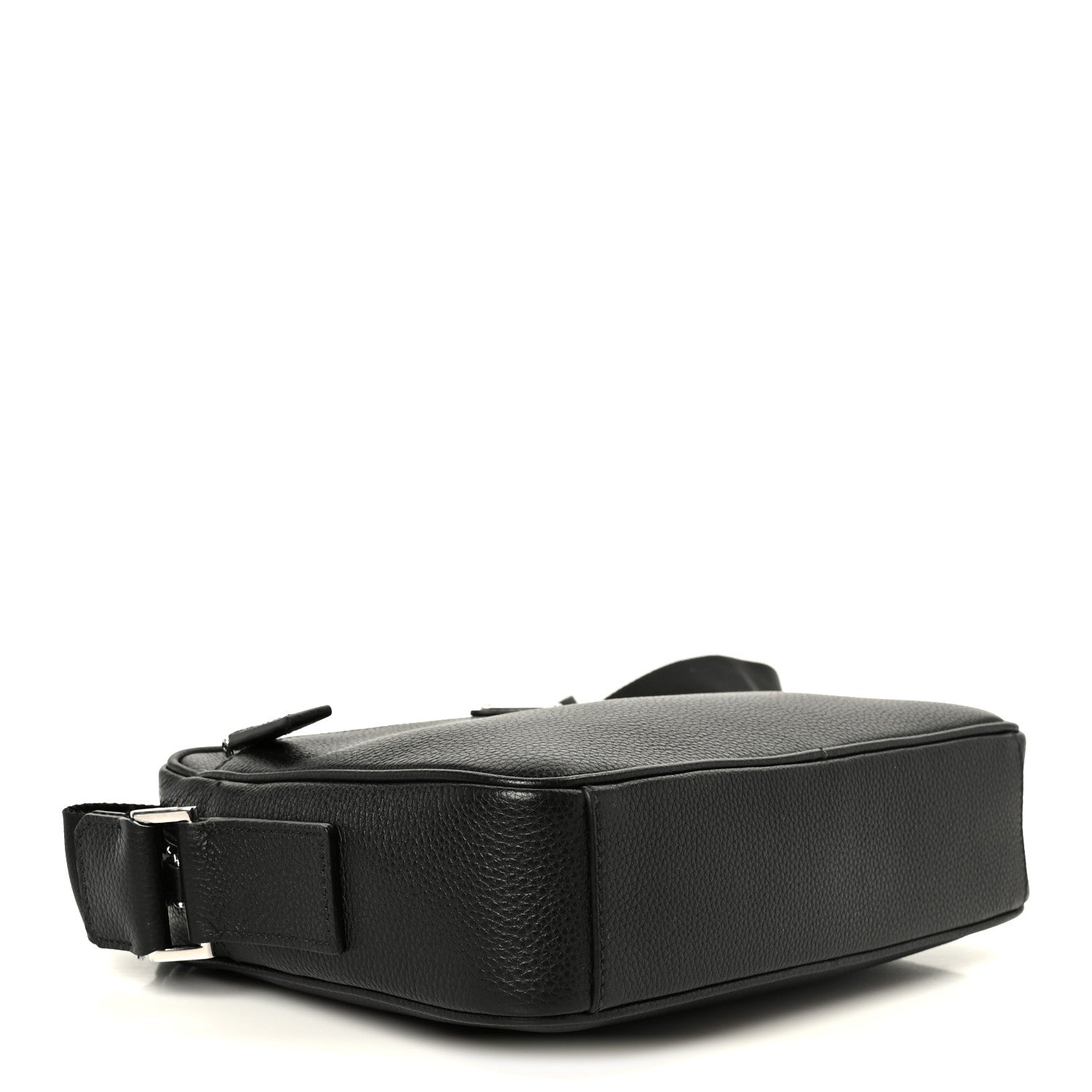 Vitello Daino Zip Shoulder Bag Black