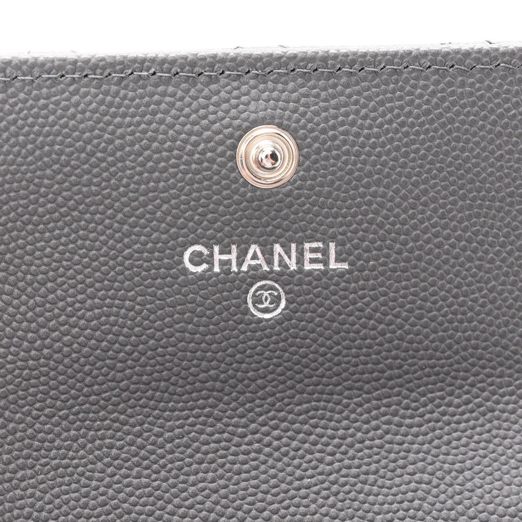 Shiny Caviar Enamel Quilted CC Flap Card Holder Grey
