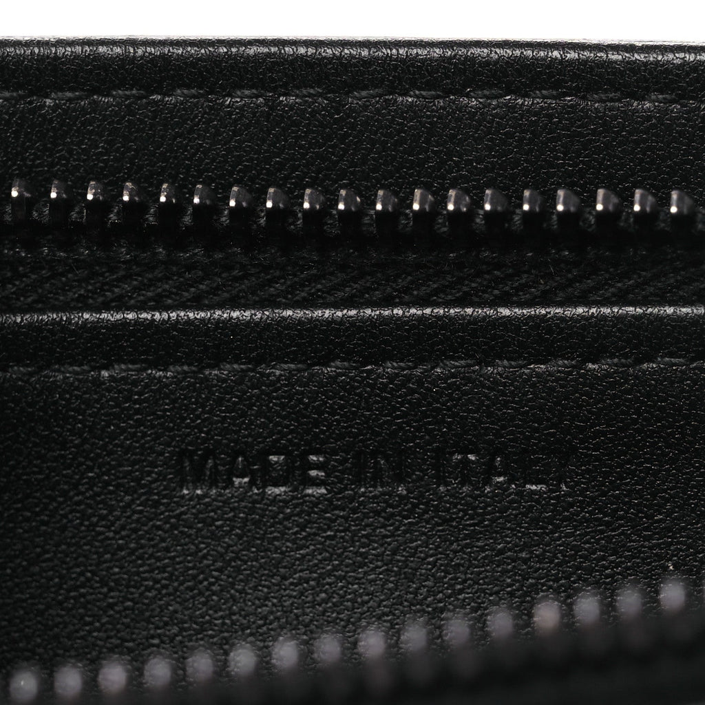 Calfskin Macrocannage Diamond Caro Zipped Pouch With Chain Black