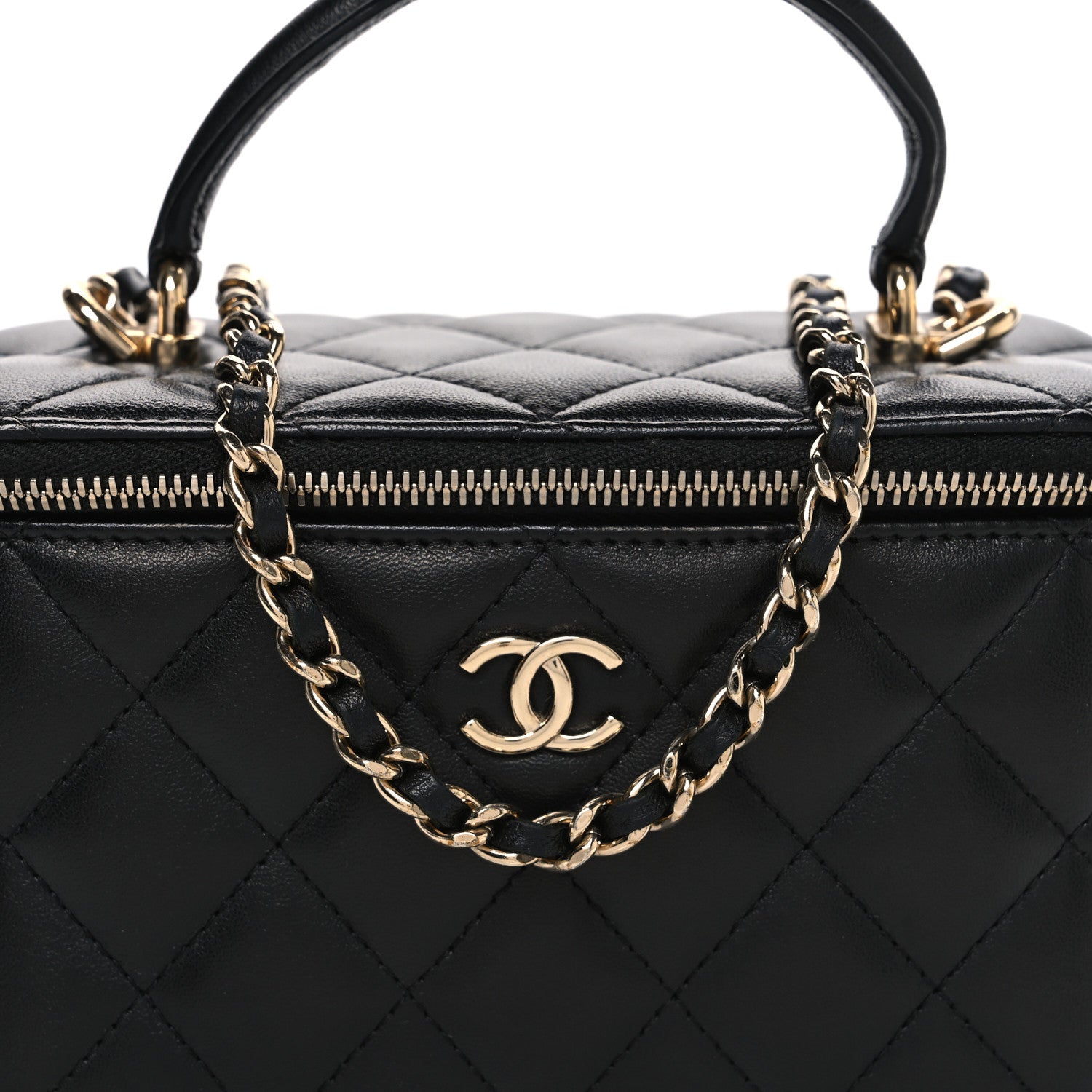 Lambskin Quilted Small Top Handle Vanity Case With Chain Black