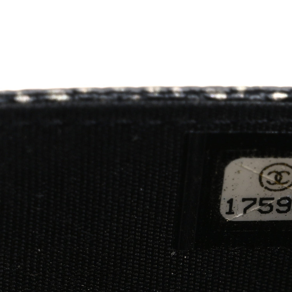 Metallic Caviar Timeless CC Wallet On Chain WOC Grey