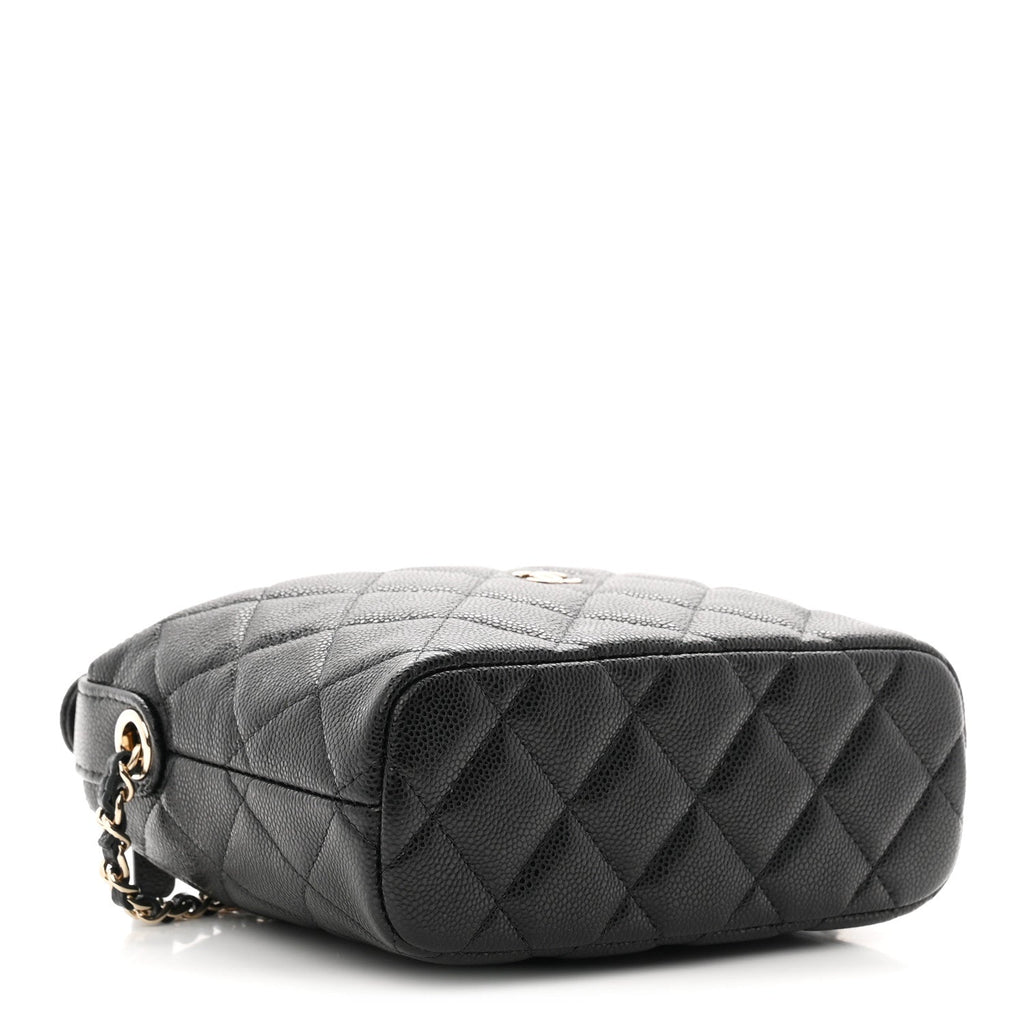 Caviar Quilted Hobo Clutch With Chain Black