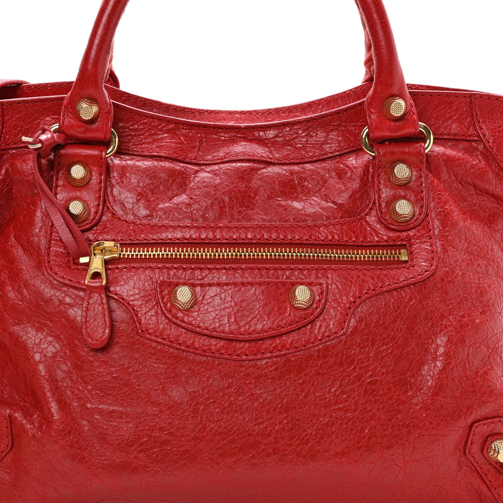 Agneau Giant 12 Gold Hardware City Rouge Lipstick
