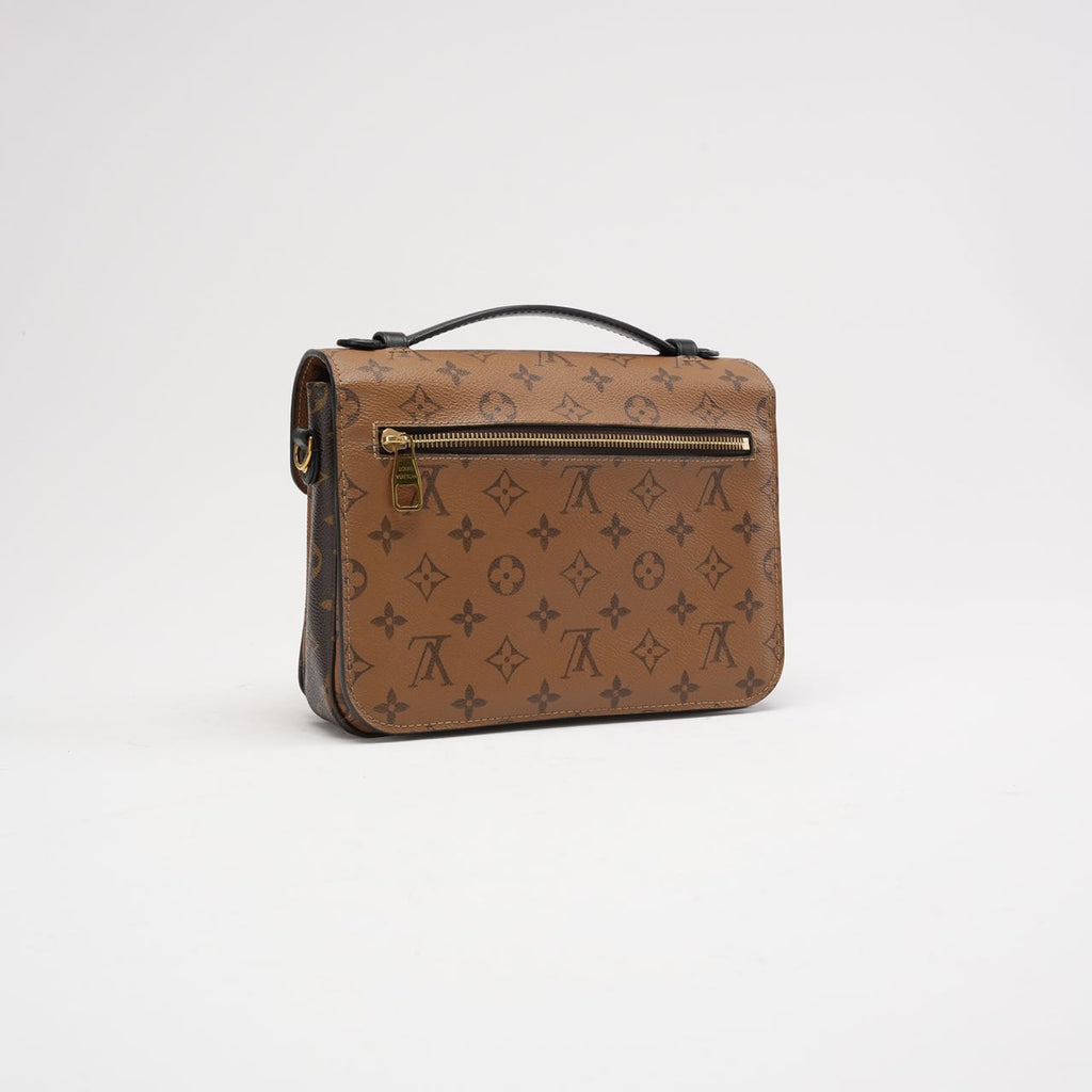 Louis Vuittion Pochette Métis Monogram Reverse Canvas 2016