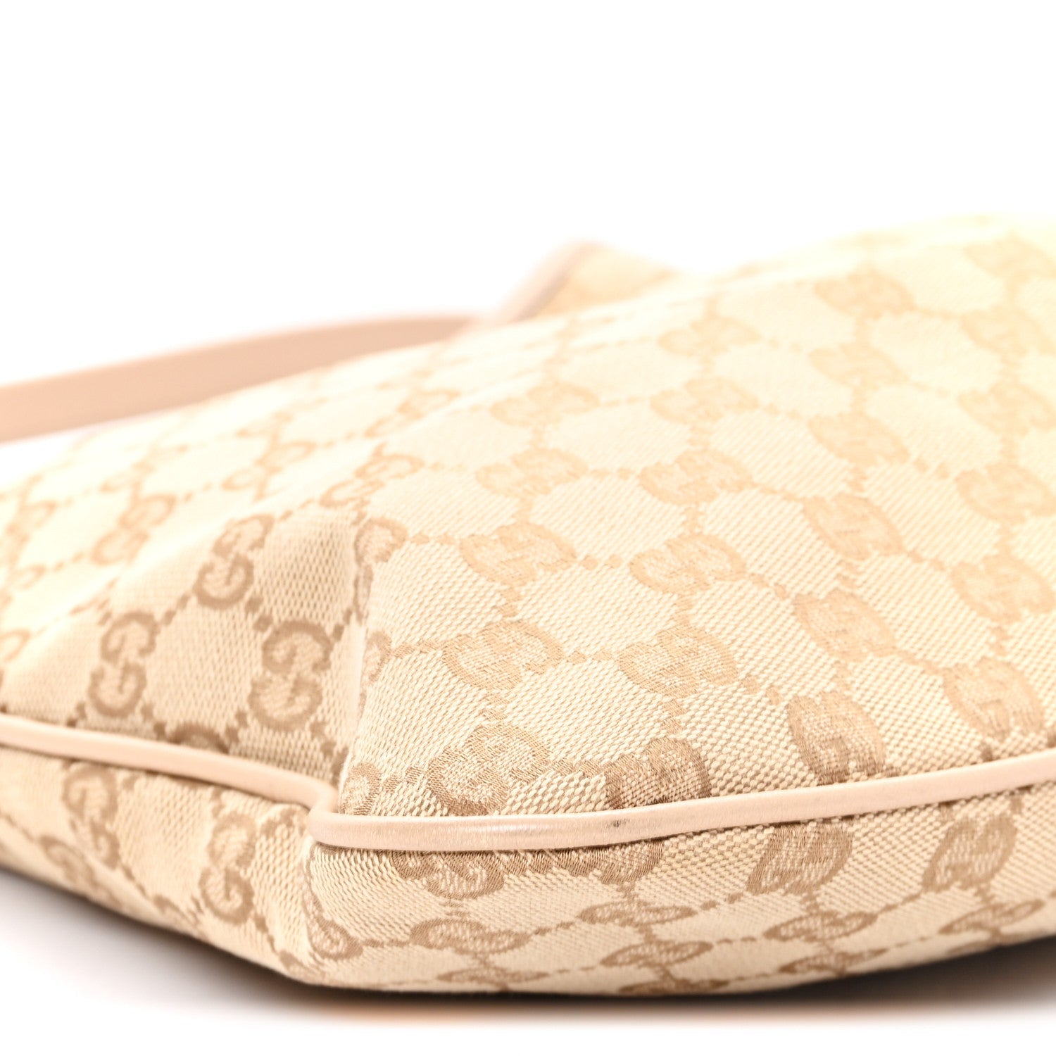 Monogram Medium New Britt Hobo Beige