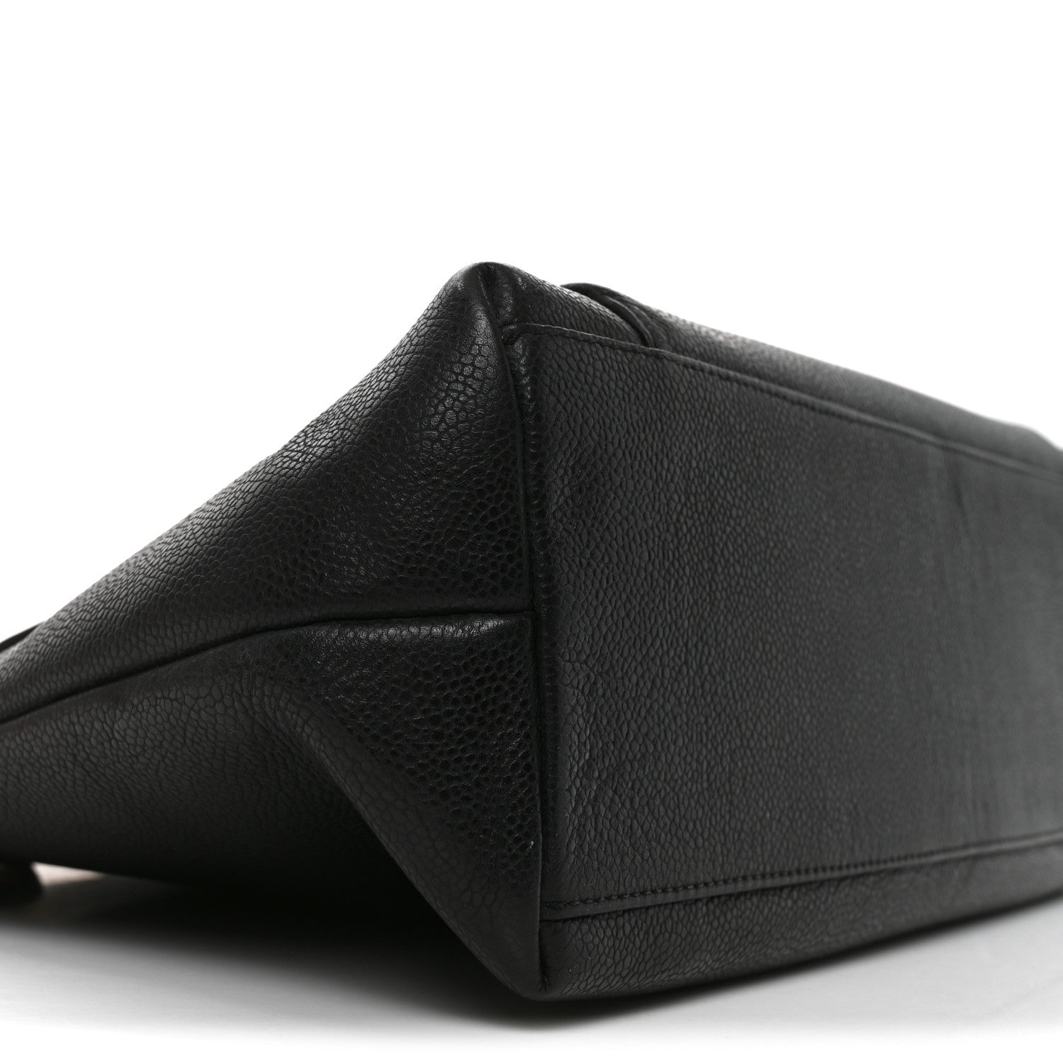 Caviar Flap Shoulder Bag Black