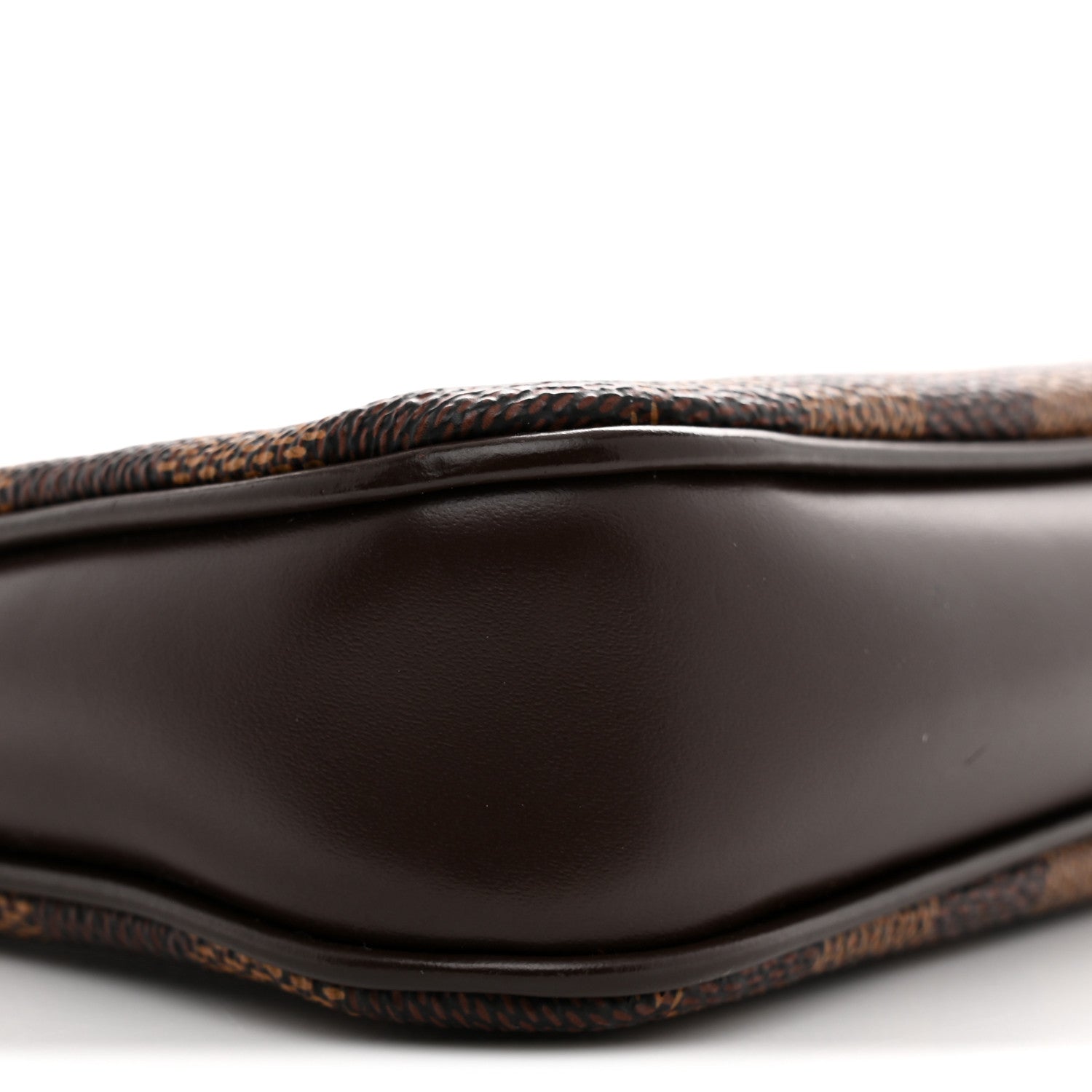 Damier Ebene Navona Pochette Accessories