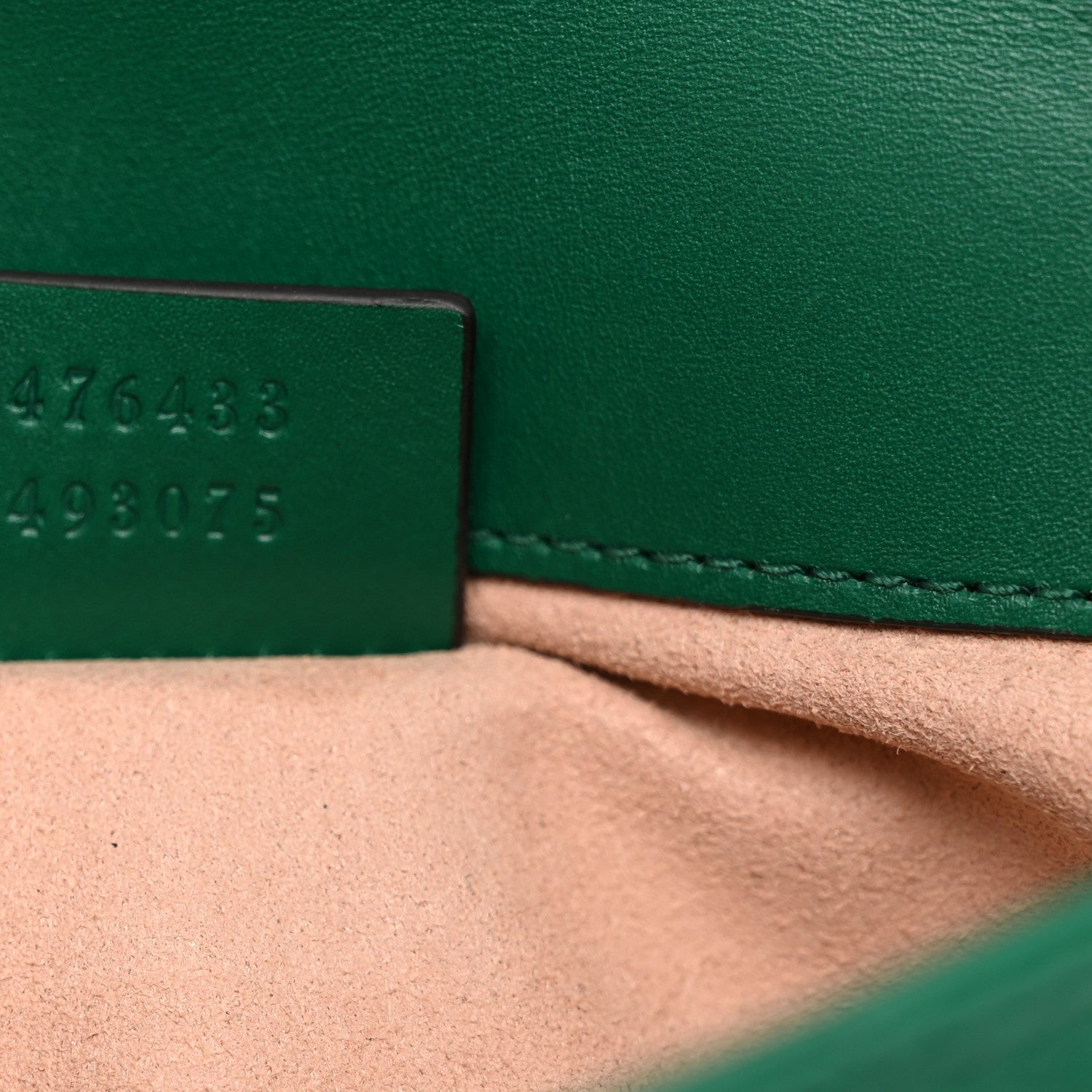 Calfskin Matelasse Super Mini GG Marmont Shoulder Bag Emerald Green