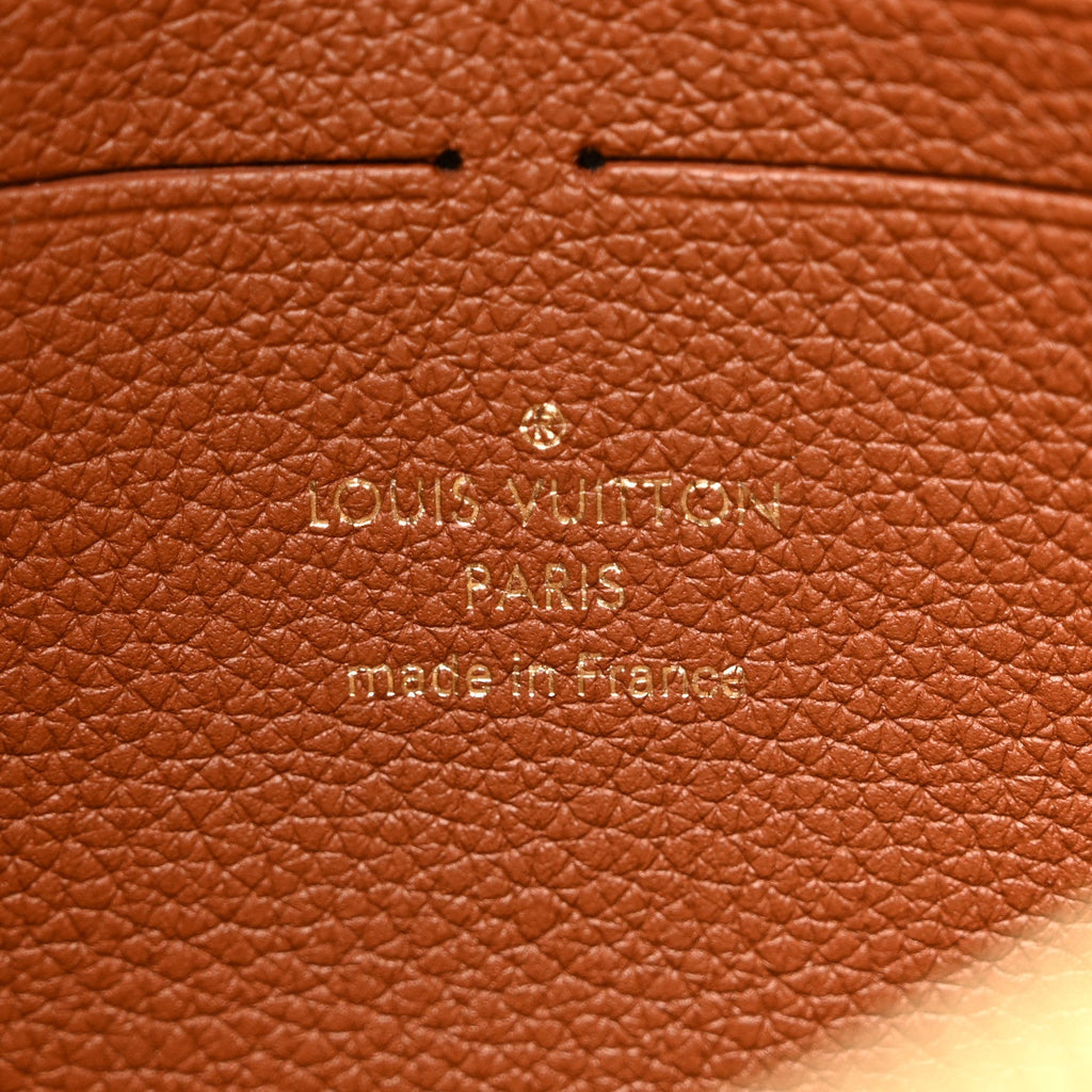 Soft Calfskin My Lockme Pochette Arizona Quartz Caramel