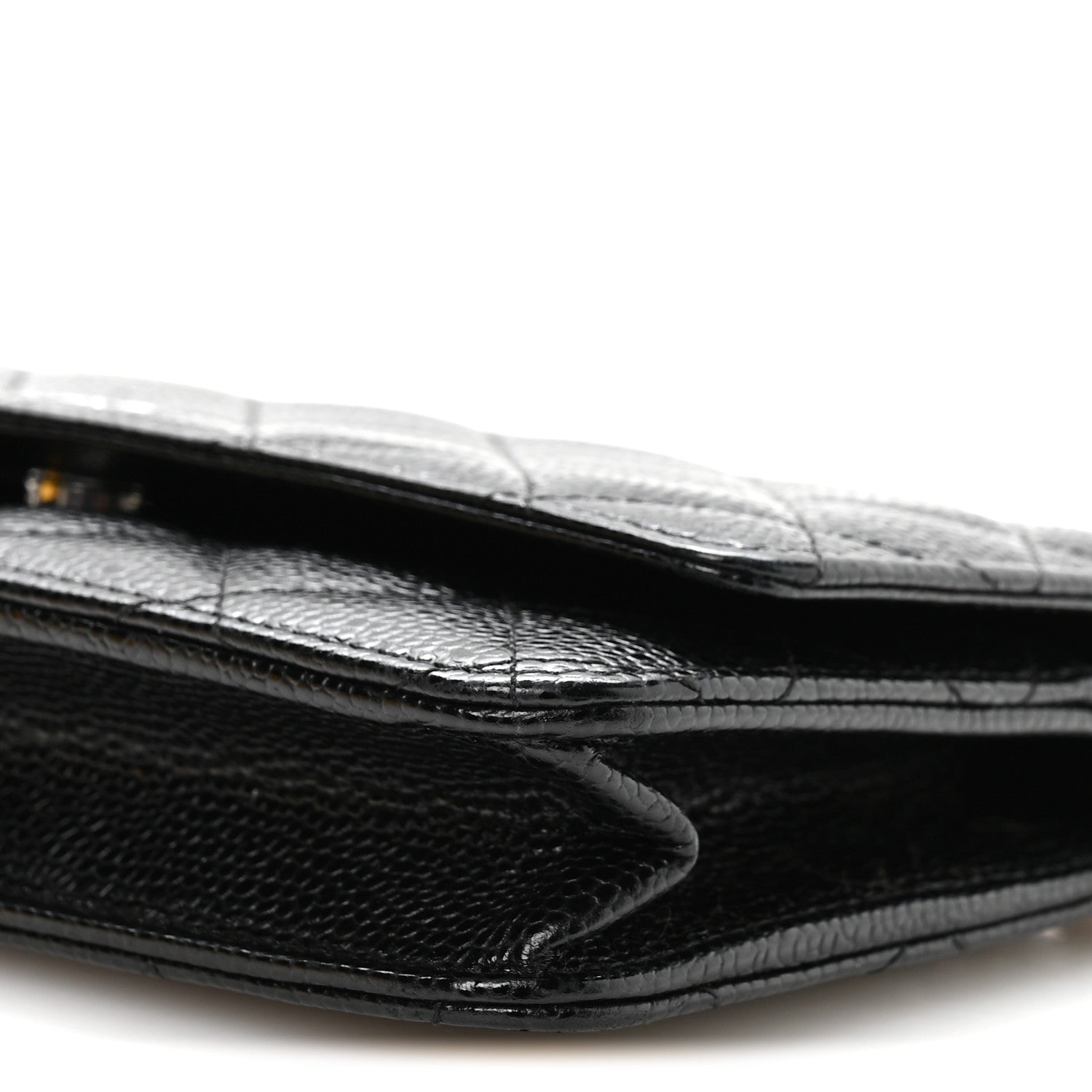 Caviar Quilted Wallet on Chain WOC Black