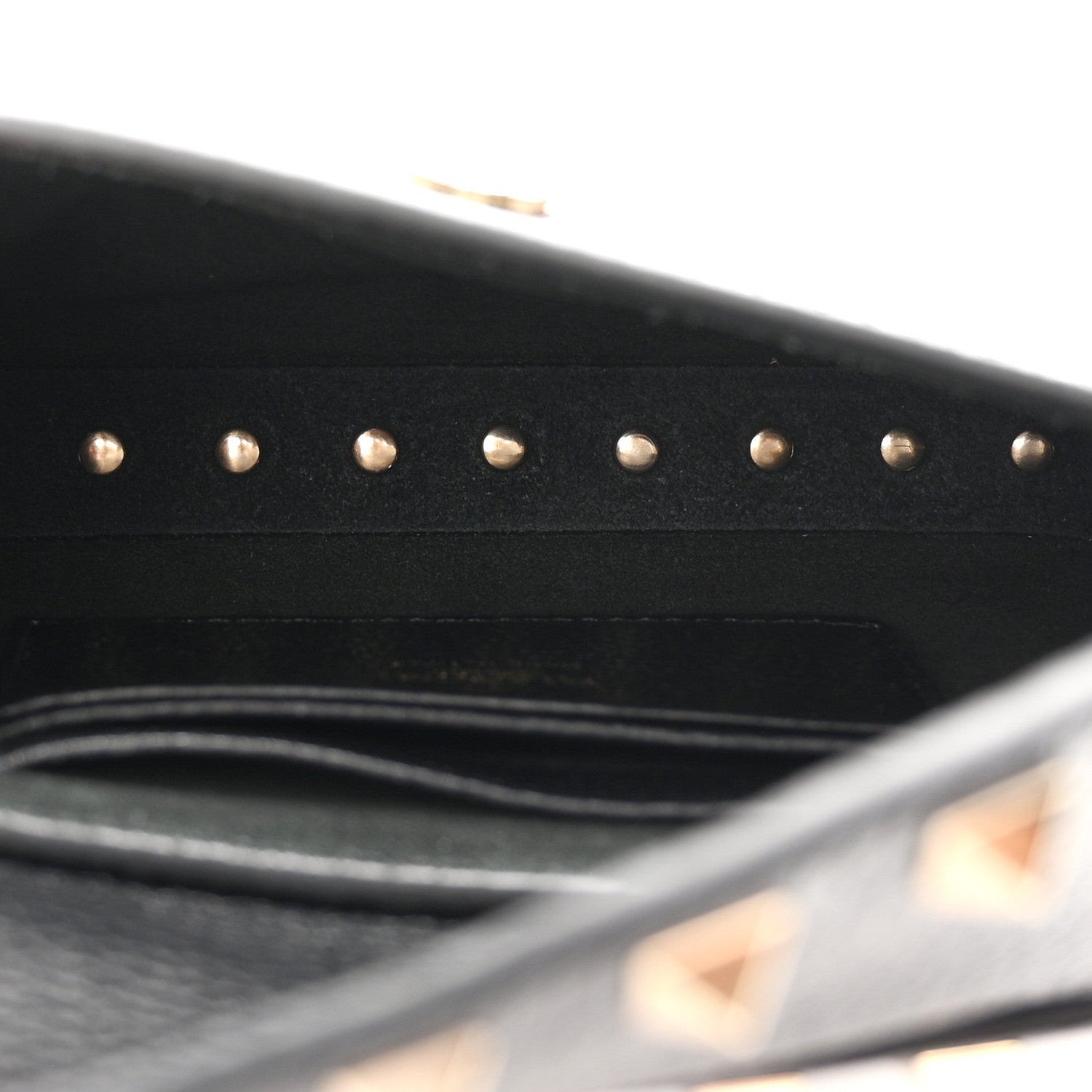 Grainy Calfskin Rockstud Crossbody Pouch Black