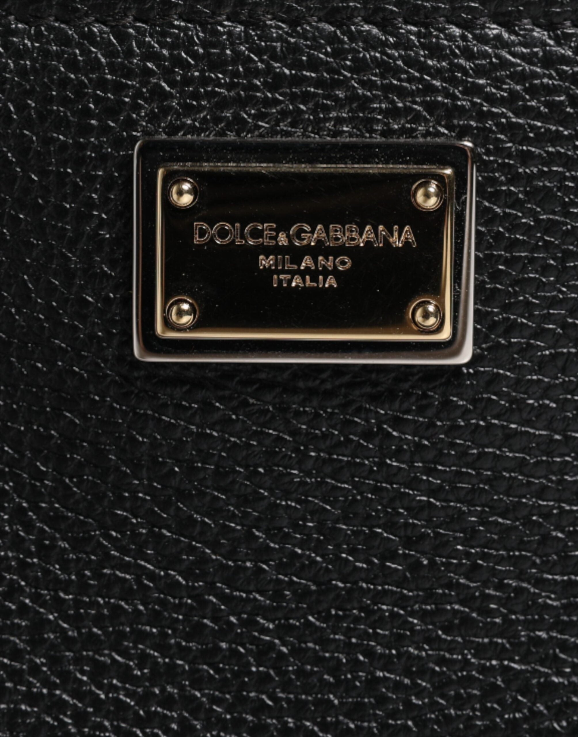 Dolce & Gabbana Black Grain Leather Logo Plaque Clutch Women's Bag ( )