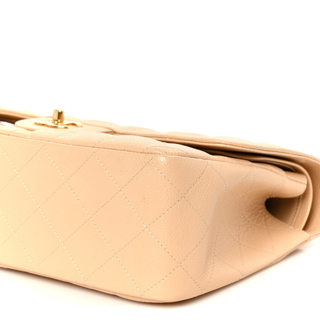 Caviar Quilted Jumbo Double Flap Beige Clair