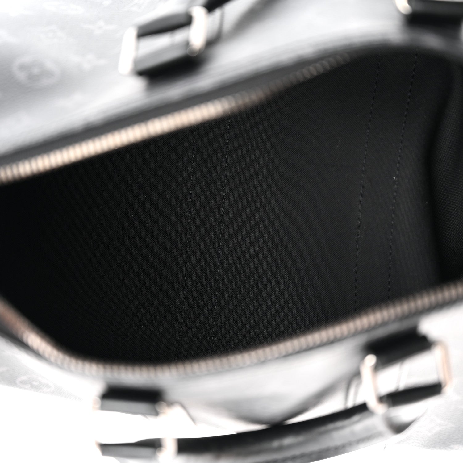 Monogram Eclipse Reverse Keepall Bandouliere 35