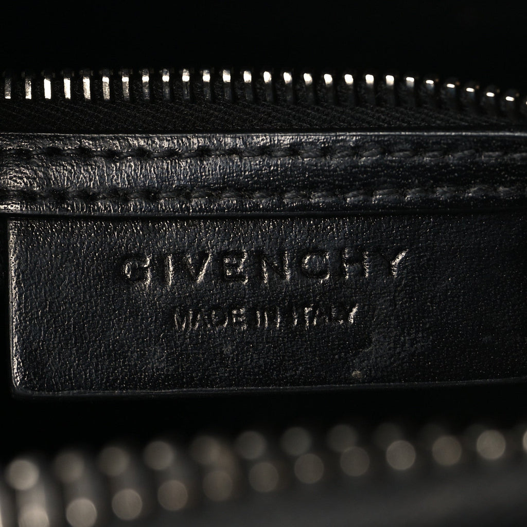 Shiny Lord Calfskin Mini Antigona Black
