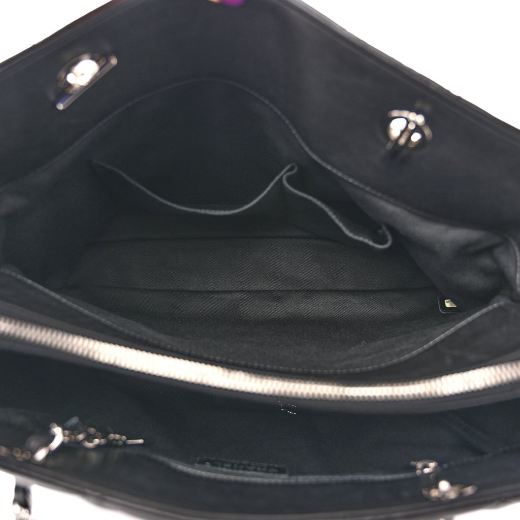 Lambskin Quilted Chic and Soft Shopping Tote Black