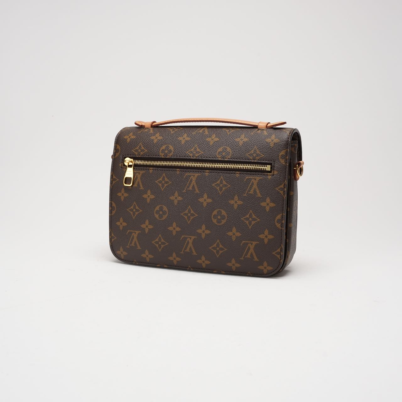 Louis Vuitton Pochette Métis Monogram Canvas 2022