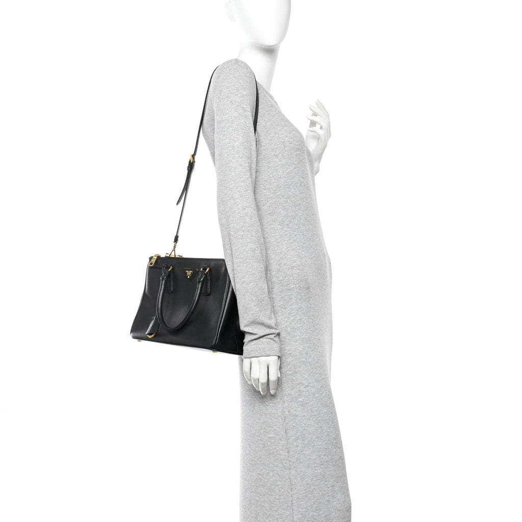 Saffiano Small Galleria Double Zip Tote Black
