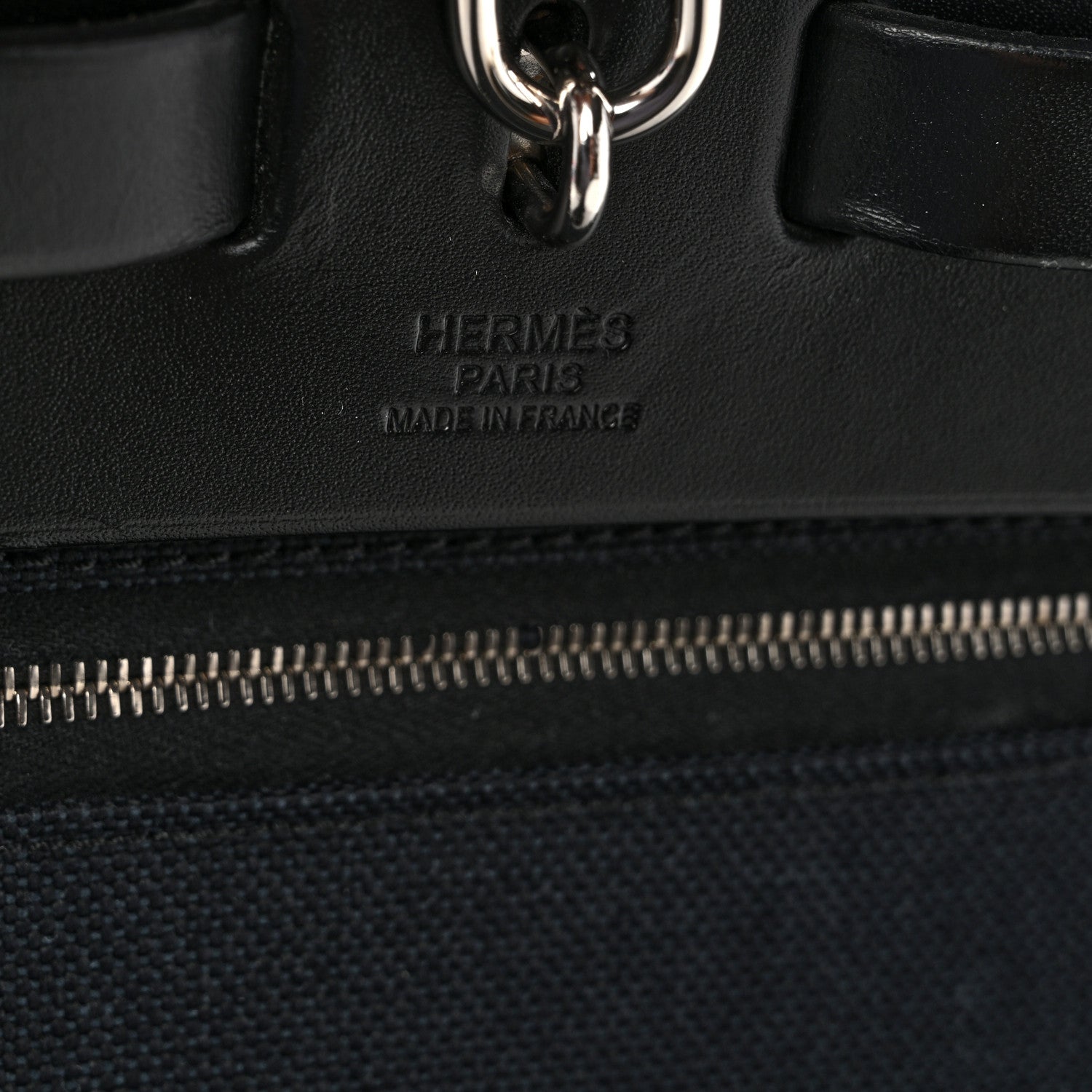 Military Toile Vache Hunter Herbag Zip PM 31 Black
