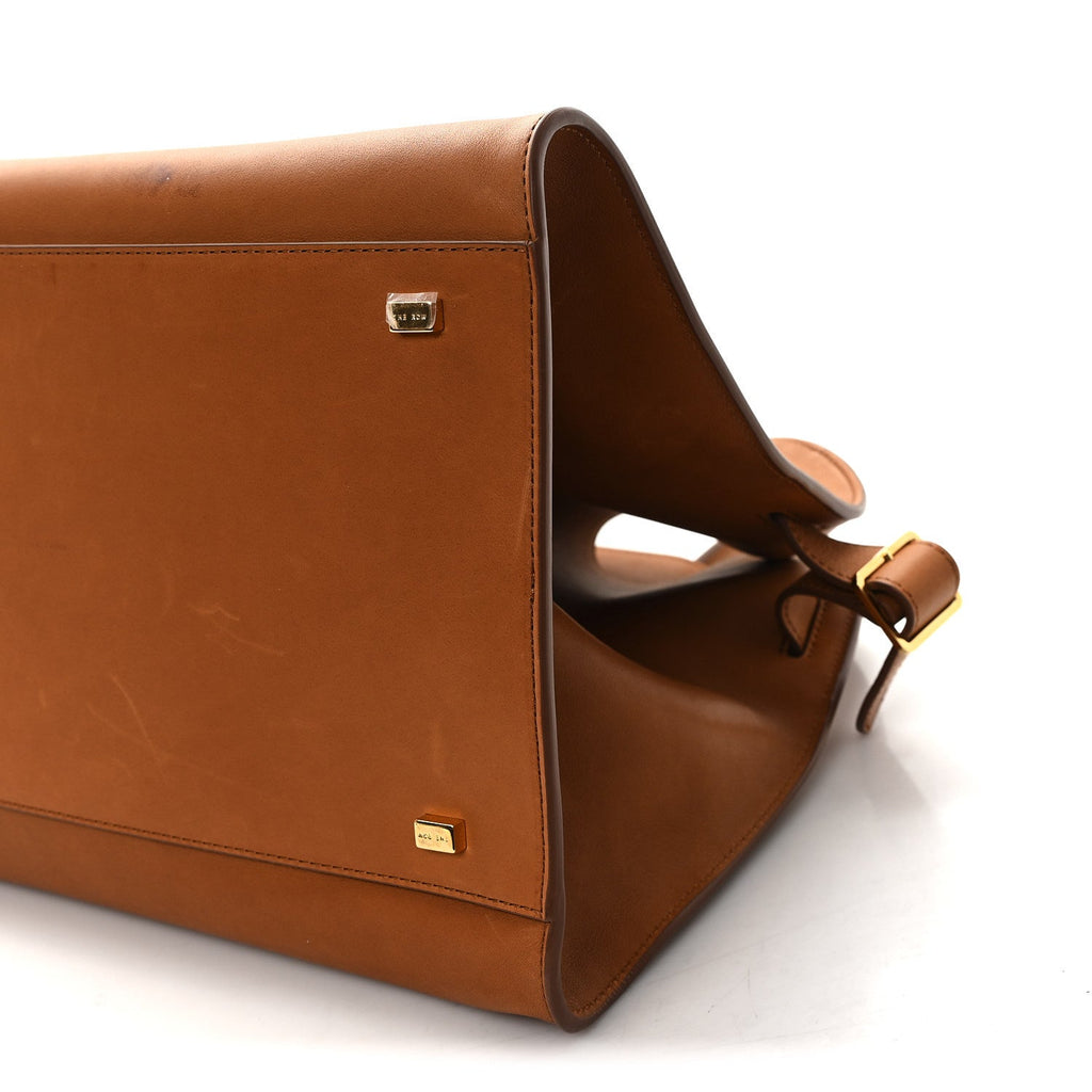 Polished Saddle Calfskin Soft Margaux 15 Cuir