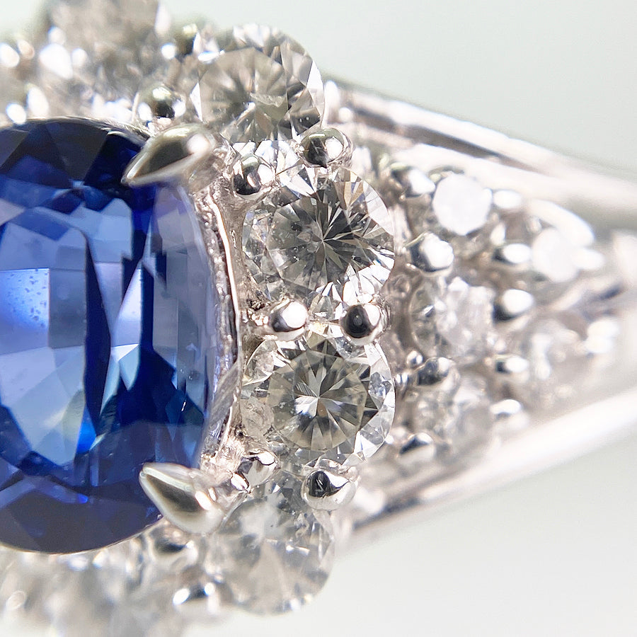 Ring Platinum Blue Sapphire