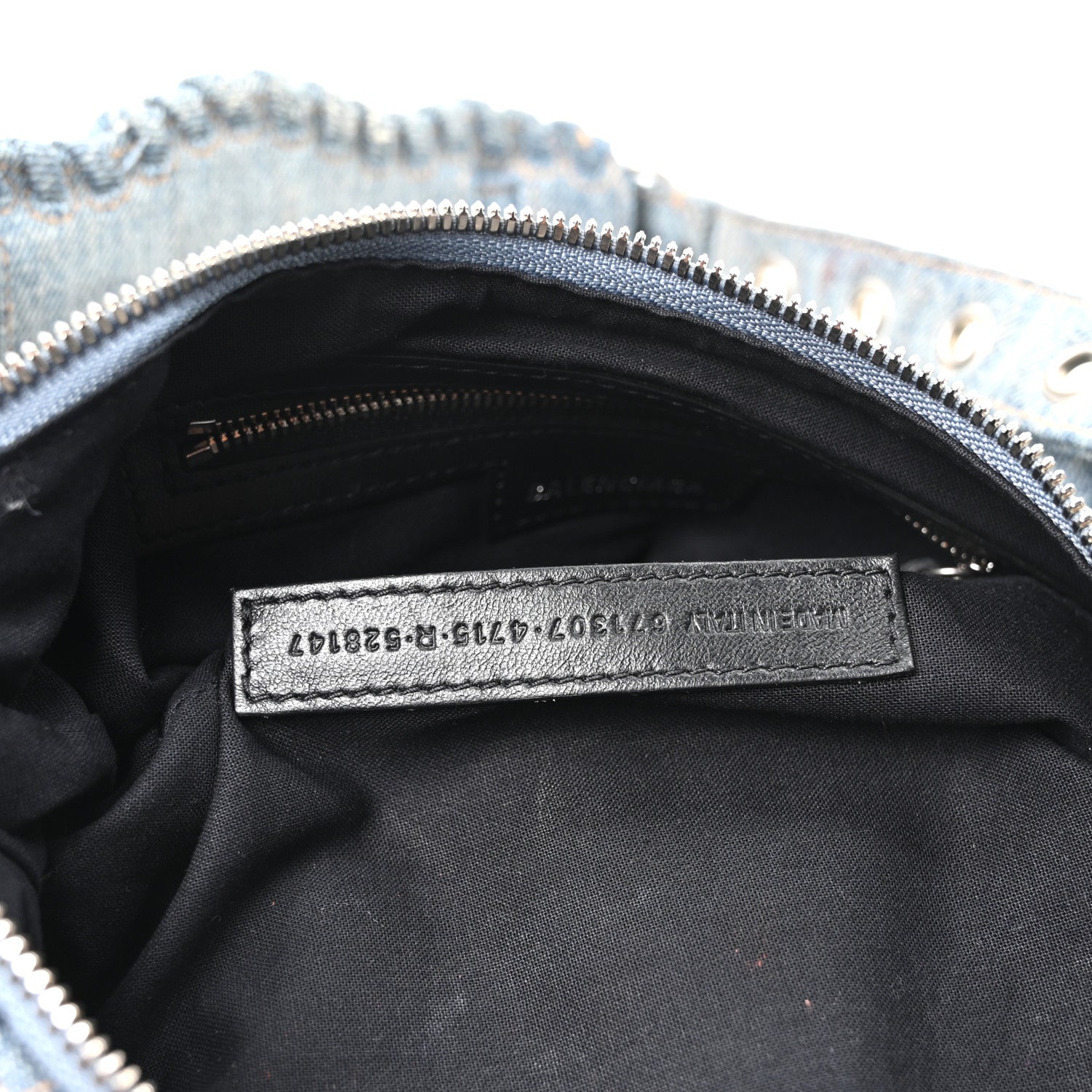 Washed Frayed Denim Crystal Small Le Cagole Shoulder Bag Blue