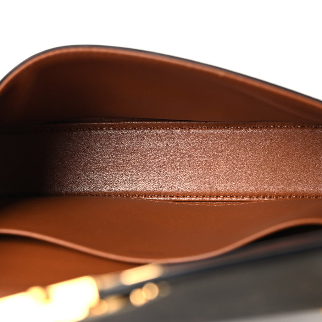 Triomphe Canvas Chain Shoulder Bag Tan