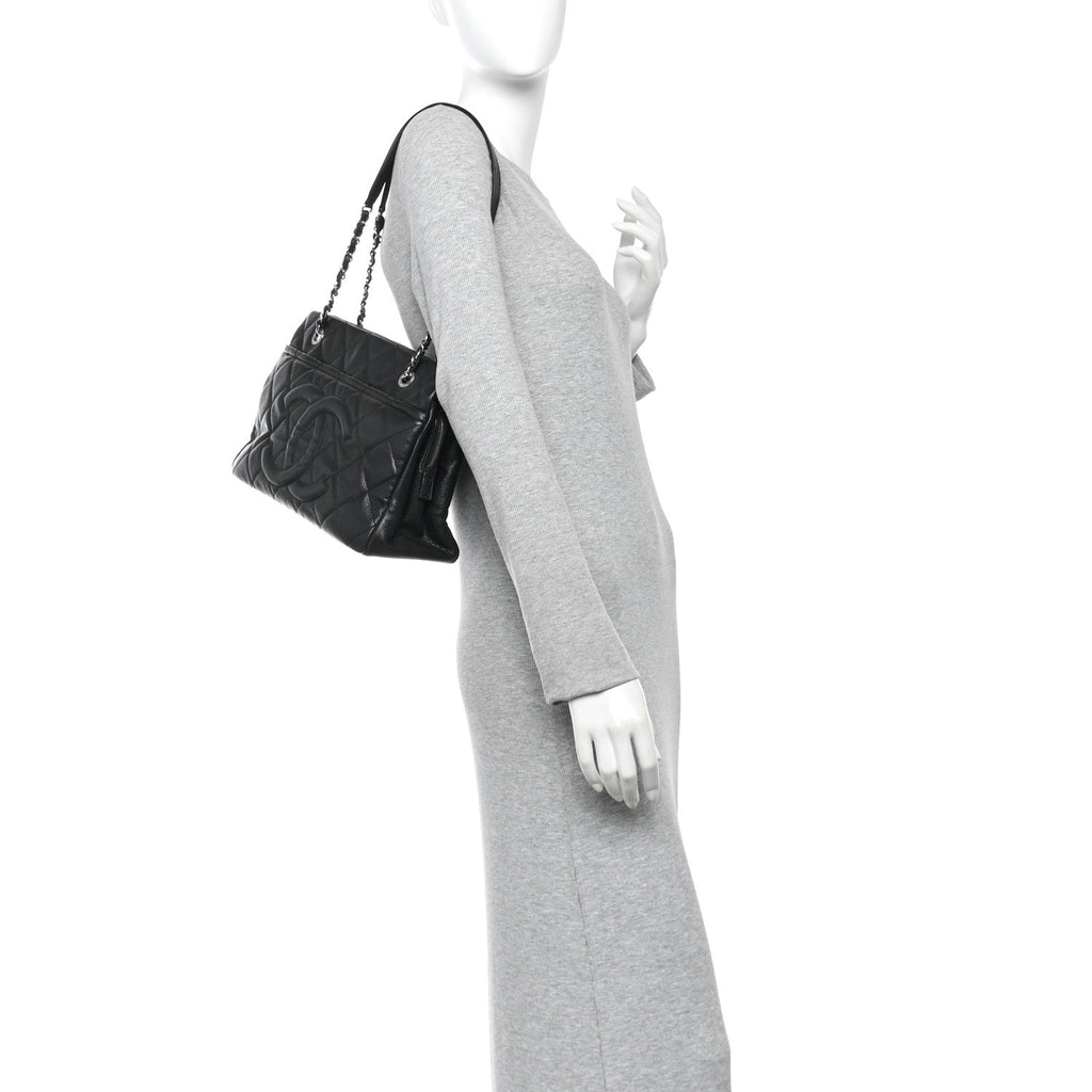 Caviar Quilted CC Timeless Soft Tote Black