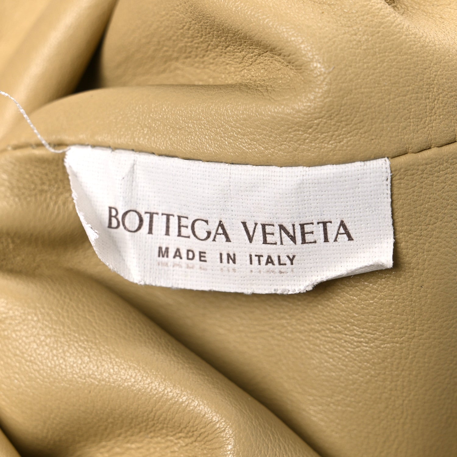 Butter Calfskin The Mini Pouch Tapioca