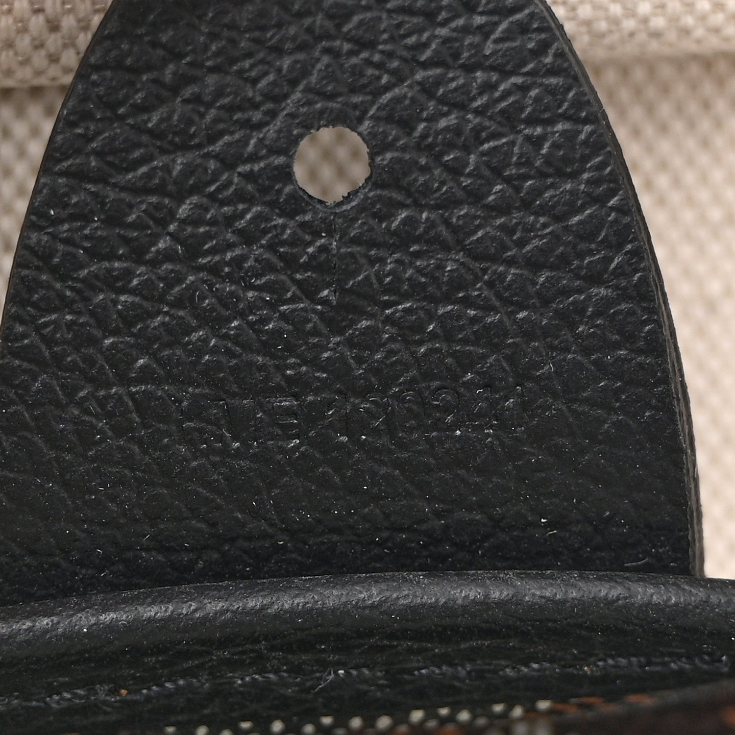 Goyardine Artois MM Black