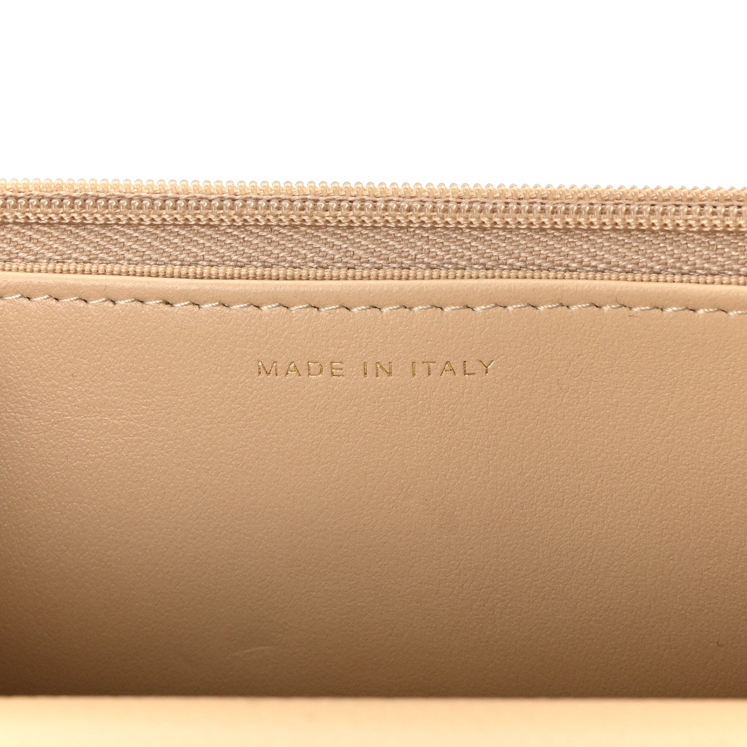 Caviar Quilted Wallet on Chain WOC Beige