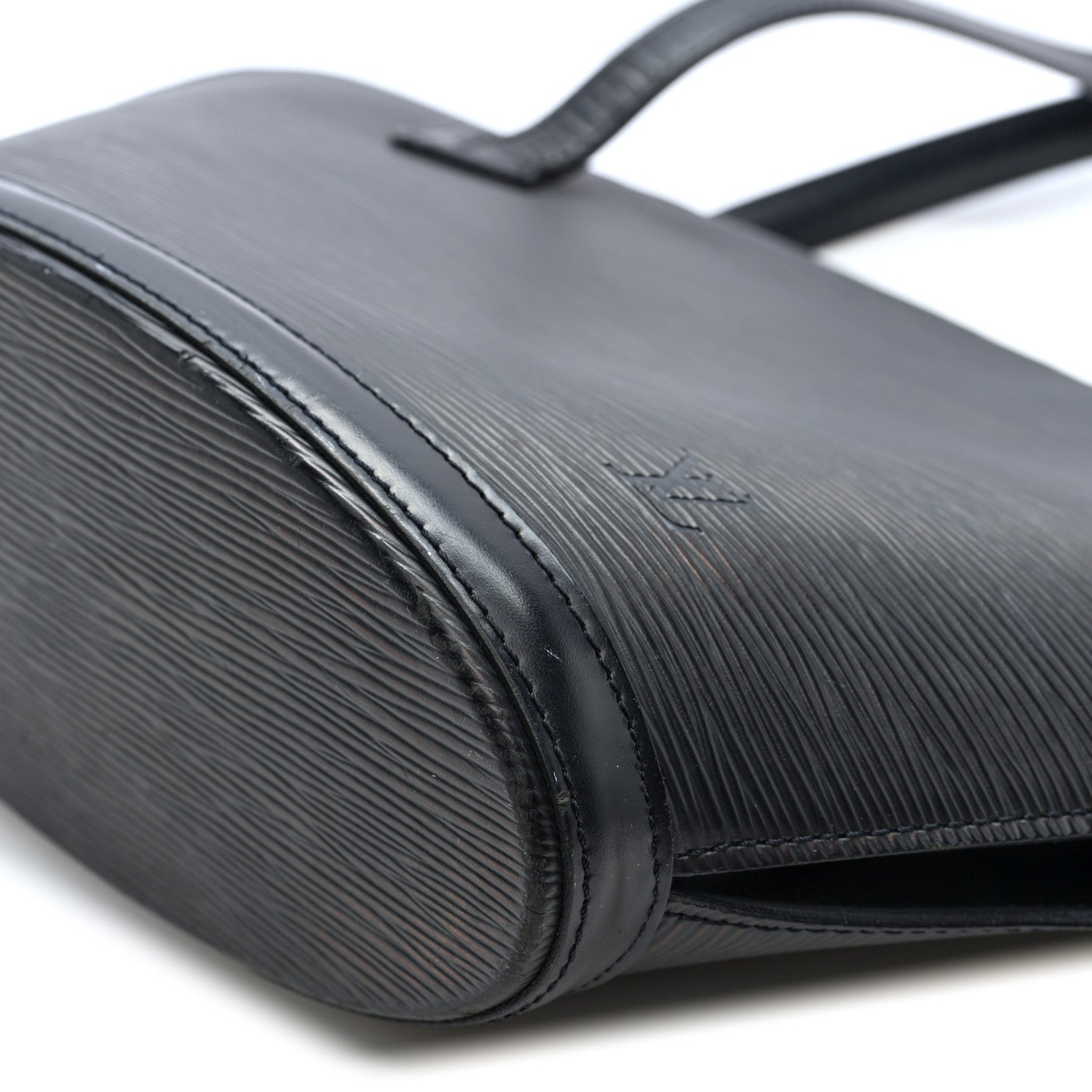 Epi Saint Jacques PM Long Straps Black