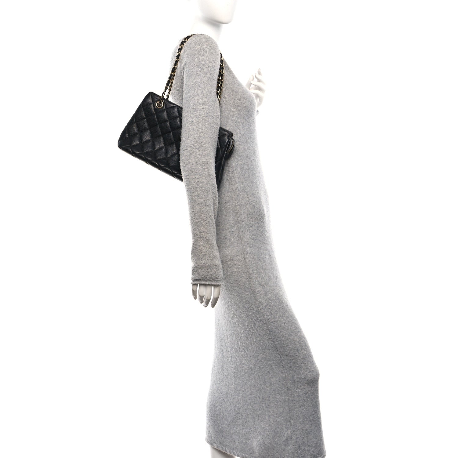 Caviar Quilted Shoulder Bag Black