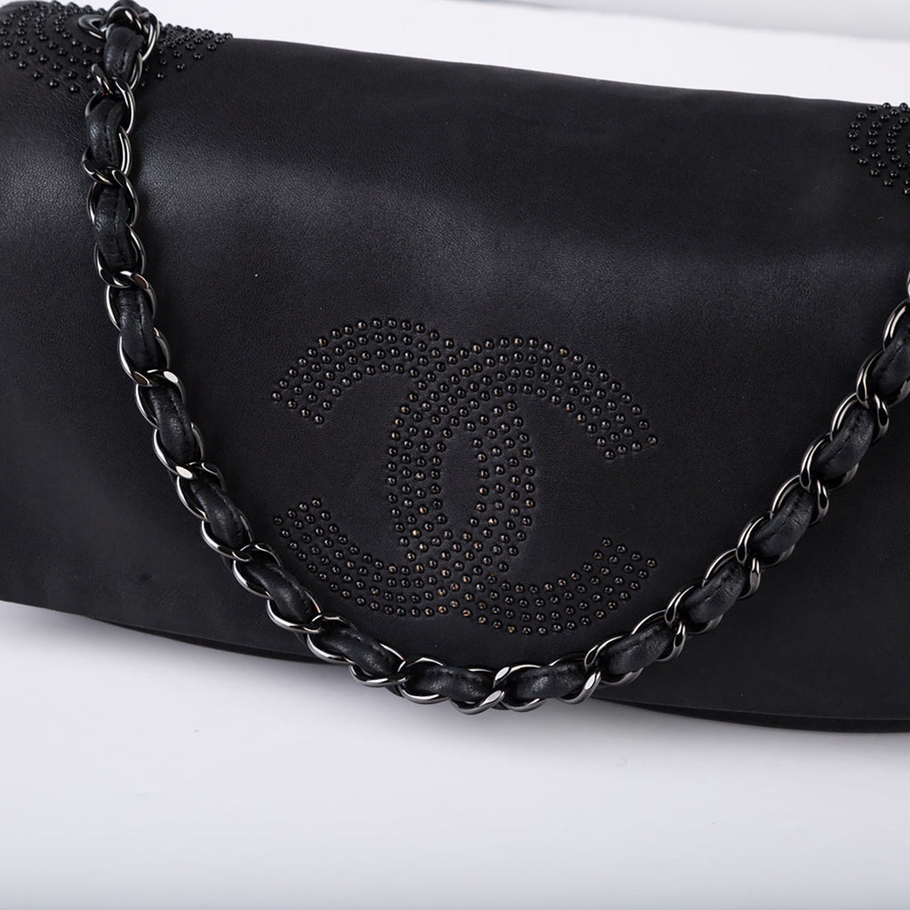Chanel Timeless shoulder bag