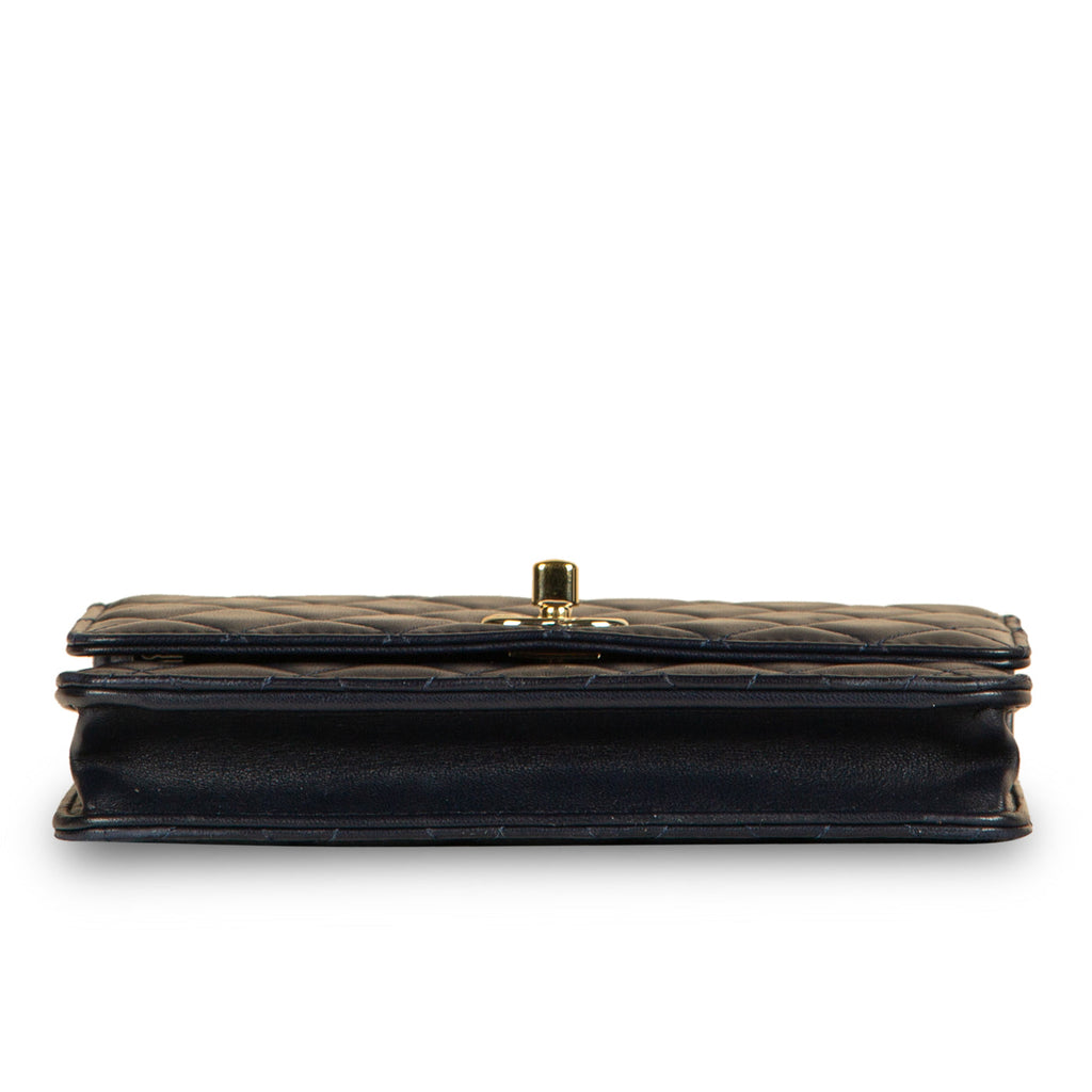 Chanel Trendy Wallet on Chain