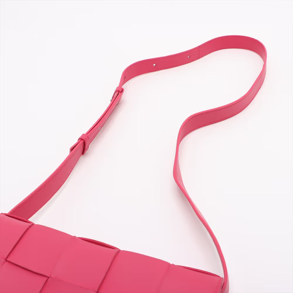 Bottega Veneta Maxi Intrecciato Cassette Leather Shoulder Bag Pink