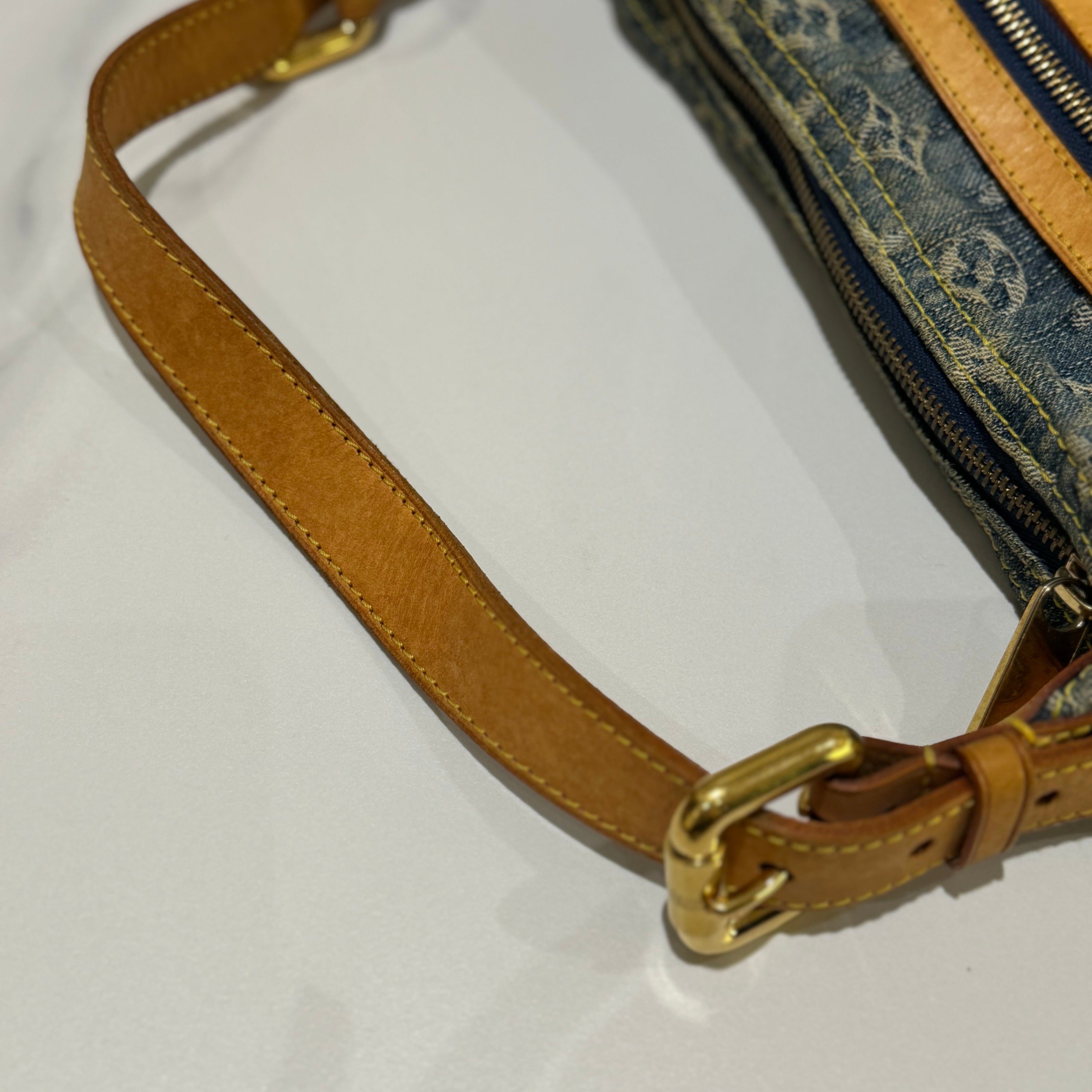 LOUIS VUITTON BAGGY PM BLUE MONOGRAM DENIM UNDERARM BAG