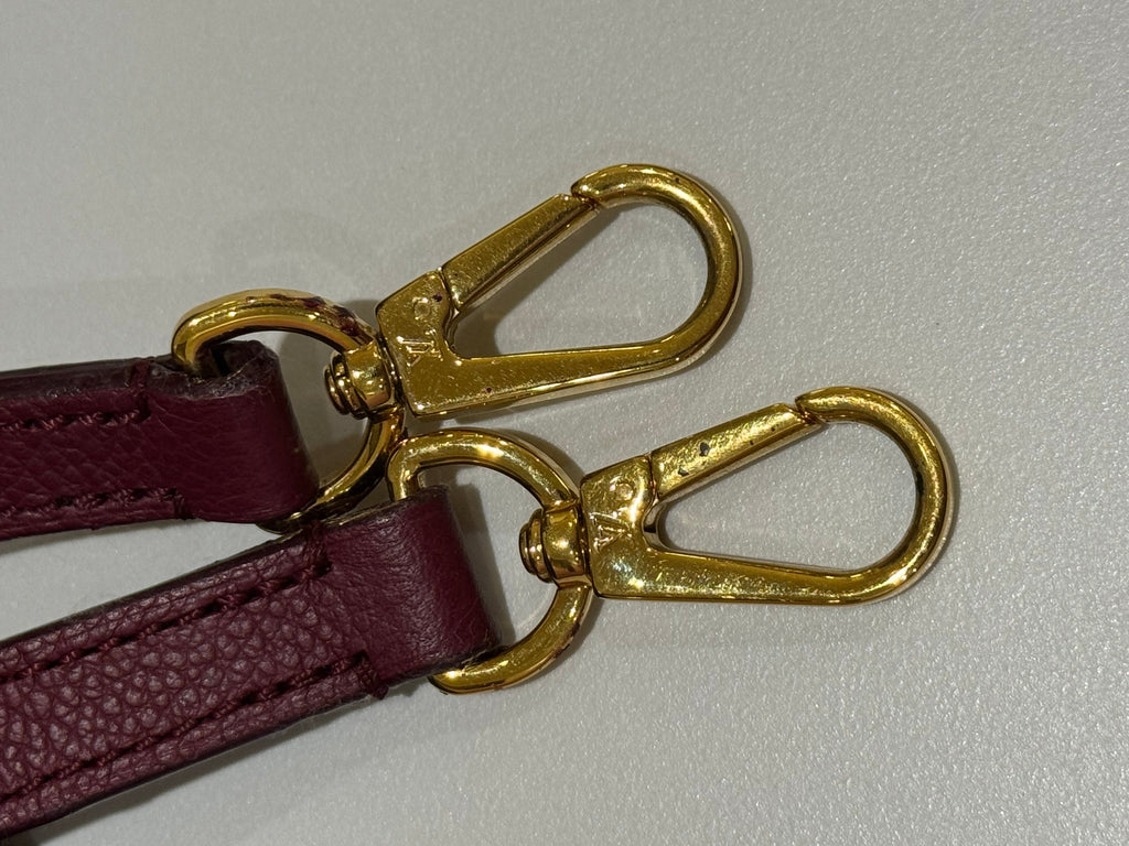 LOUIS VUITTON RED HANDBAG