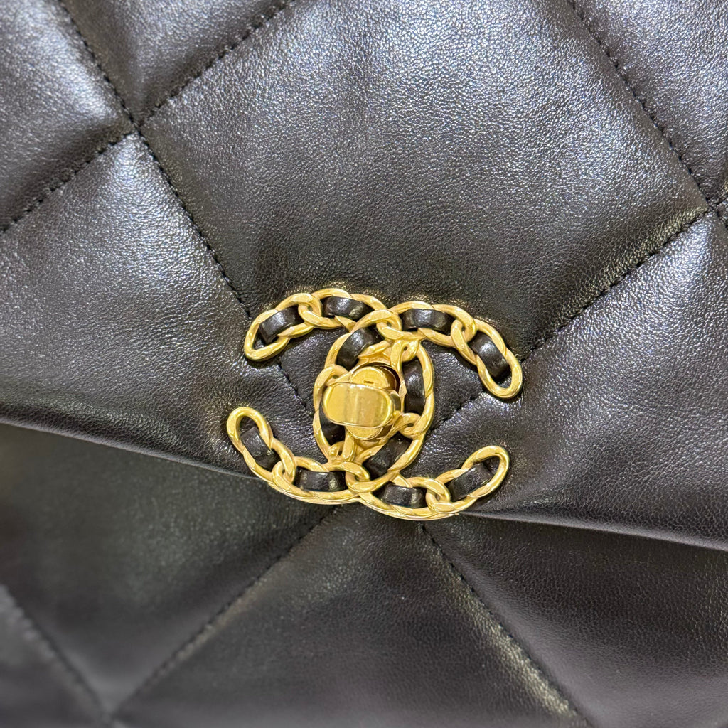 CHANEL LARGE 19 BAG LAMBSKIN BLACK