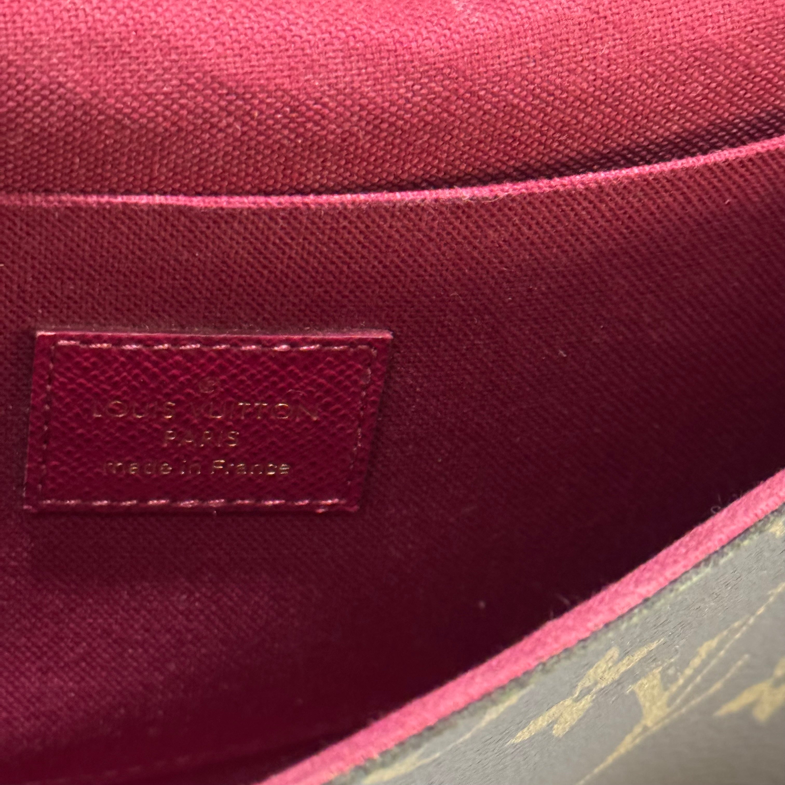 LOUIS VUITTON TRIO POUCH (THREE-IN-ONE)